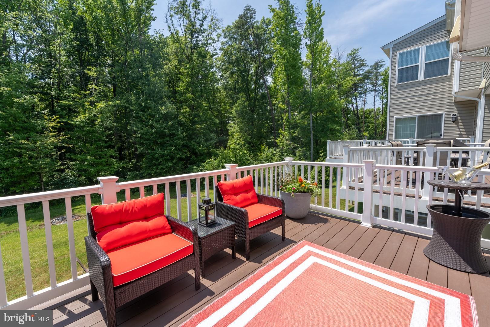 RAVENHURST GLEN - Residential