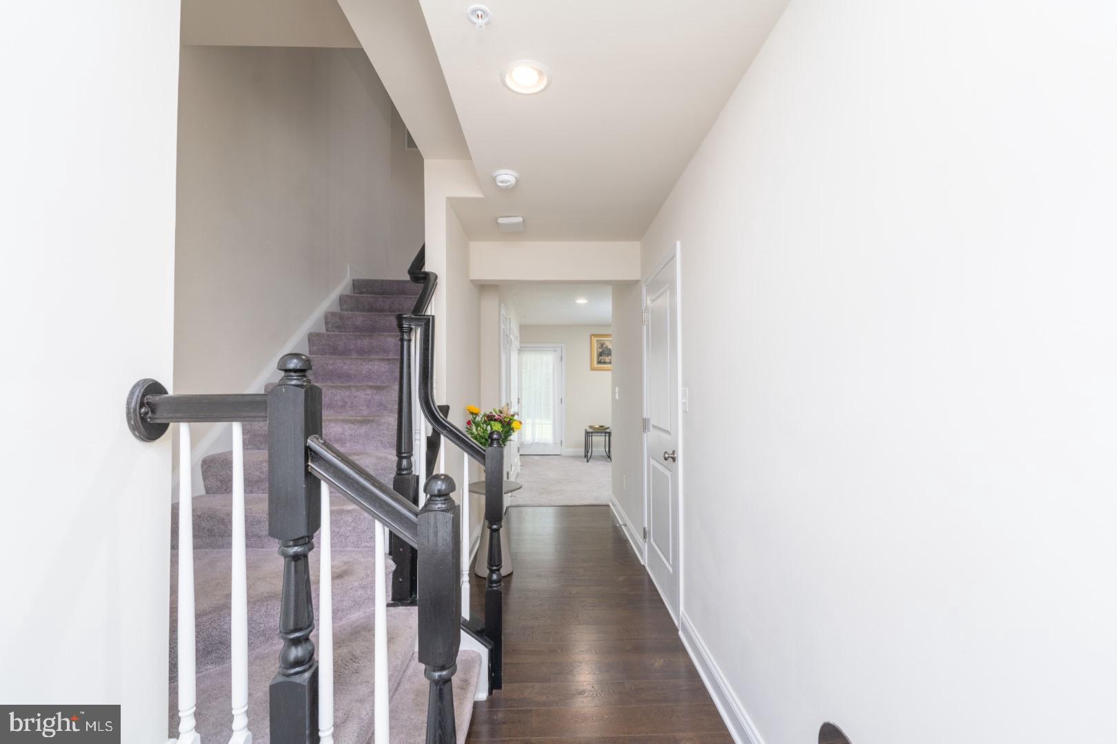 RAVENHURST GLEN - Residential