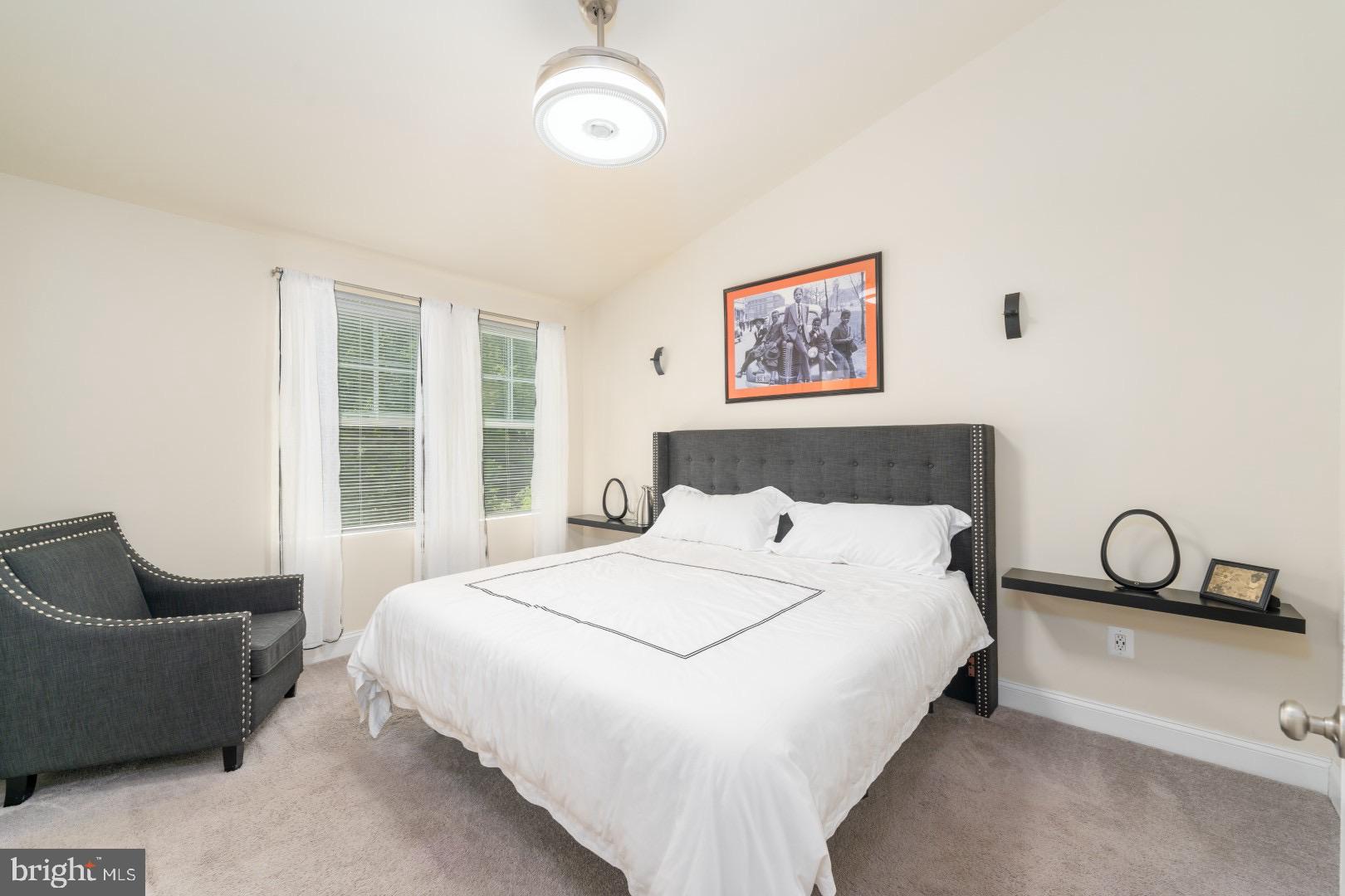 RAVENHURST GLEN - Residential