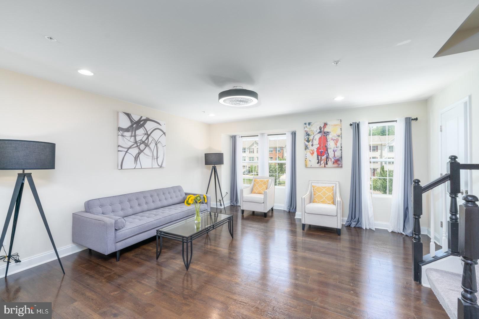 RAVENHURST GLEN - Residential