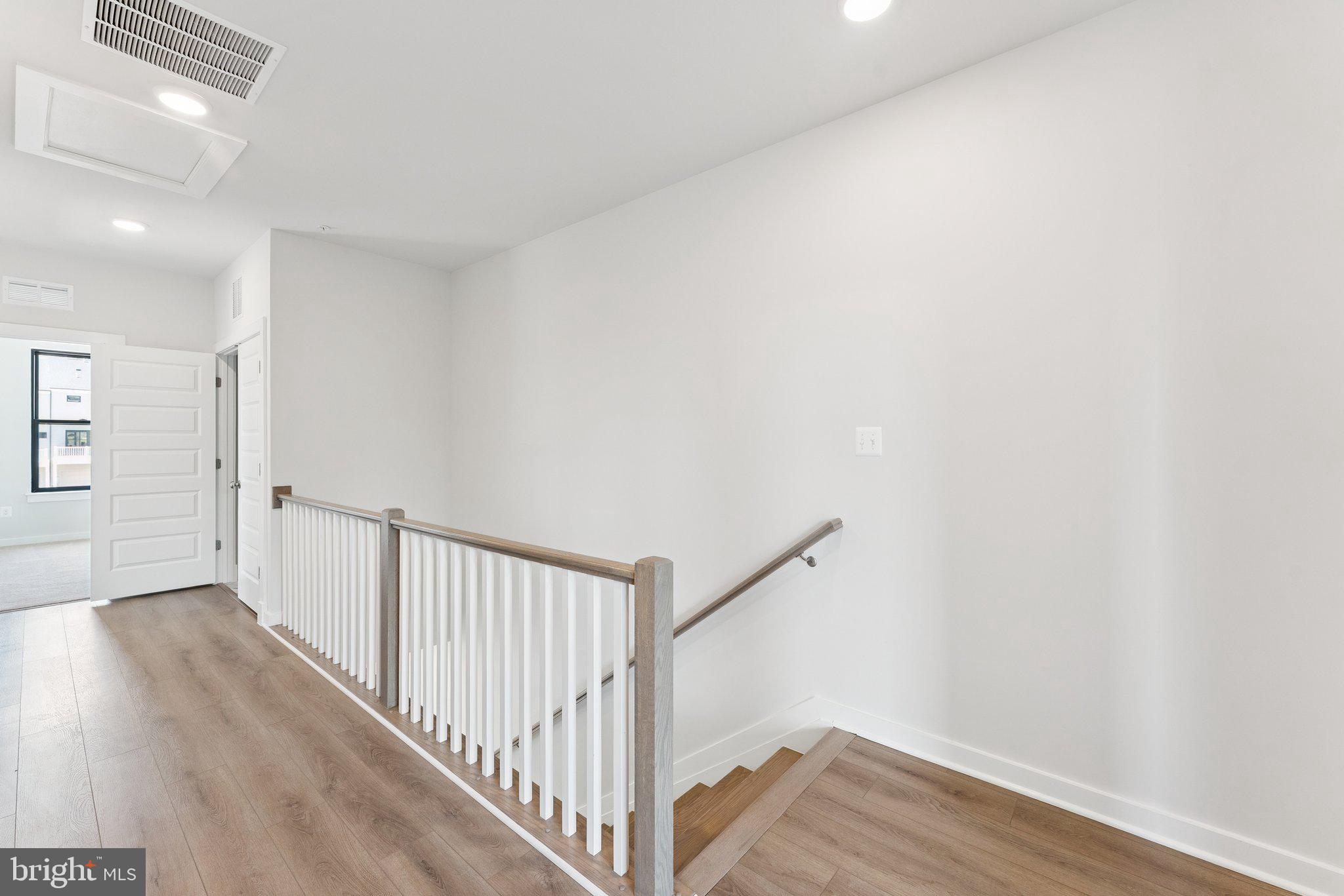 5121 ROSIE OLIVER ST STREET 59E