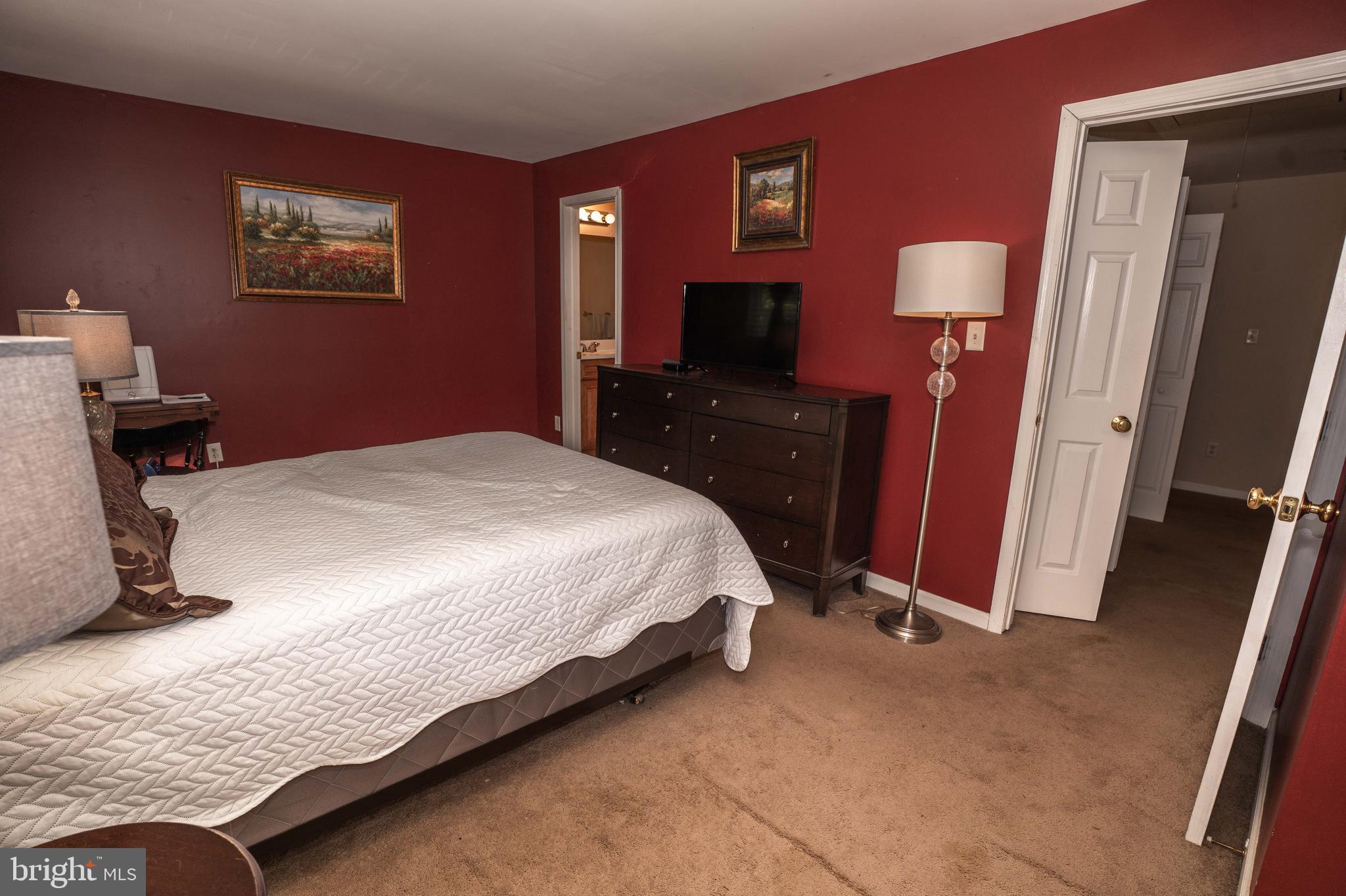 OLDE COLONIAL GREENE - Residential