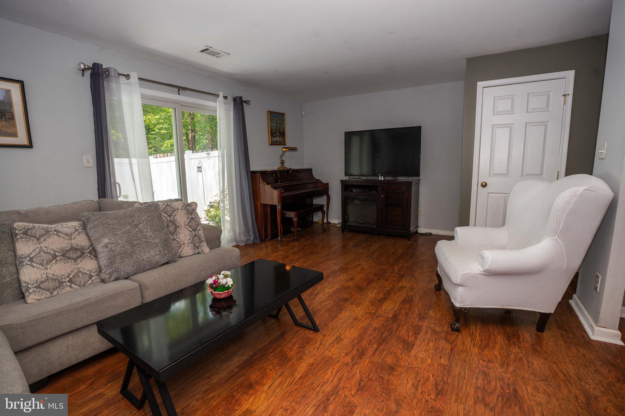 OLDE COLONIAL GREENE - Residential