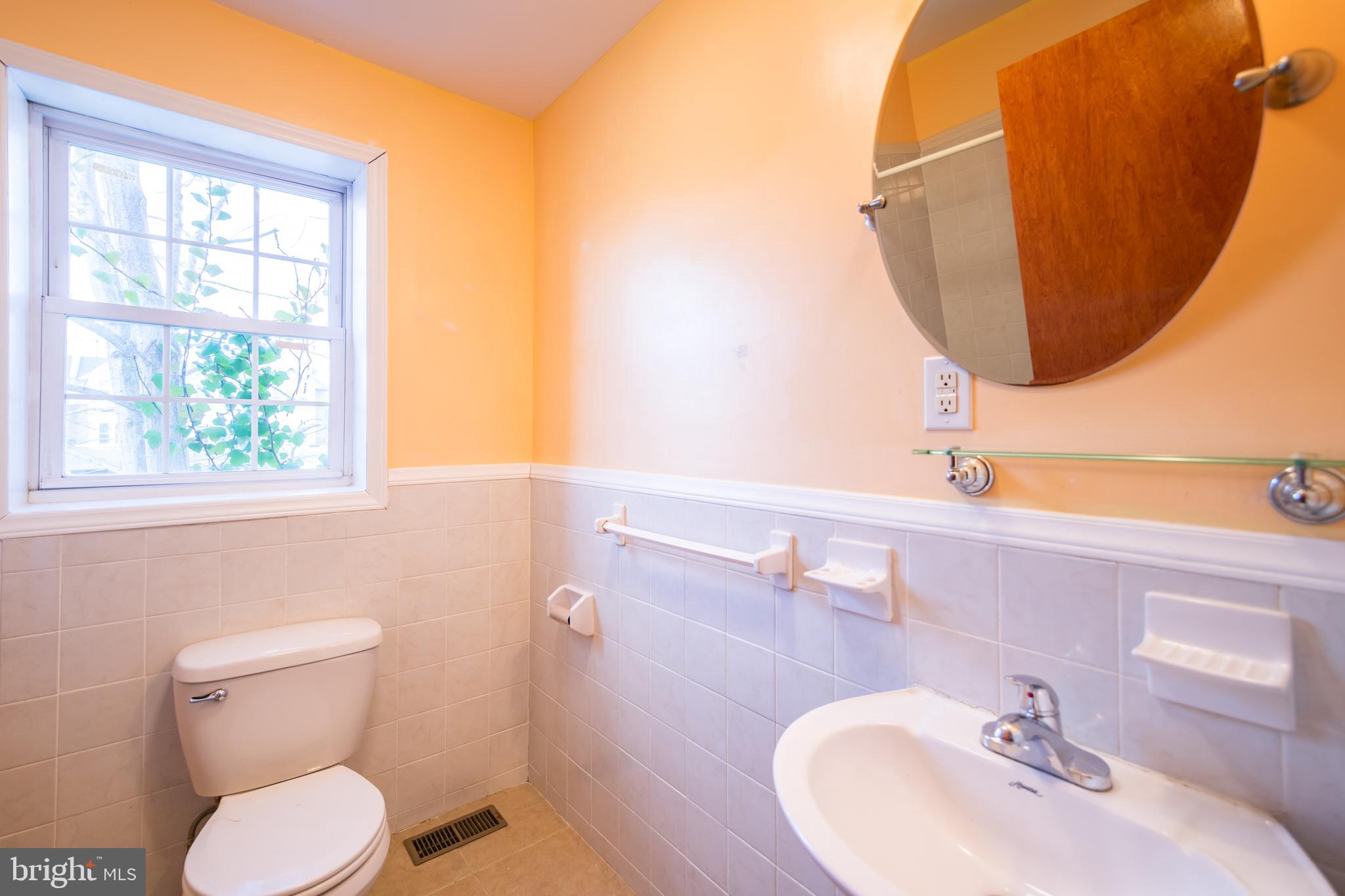 WEST PHILADELPHIA - Residential Lease