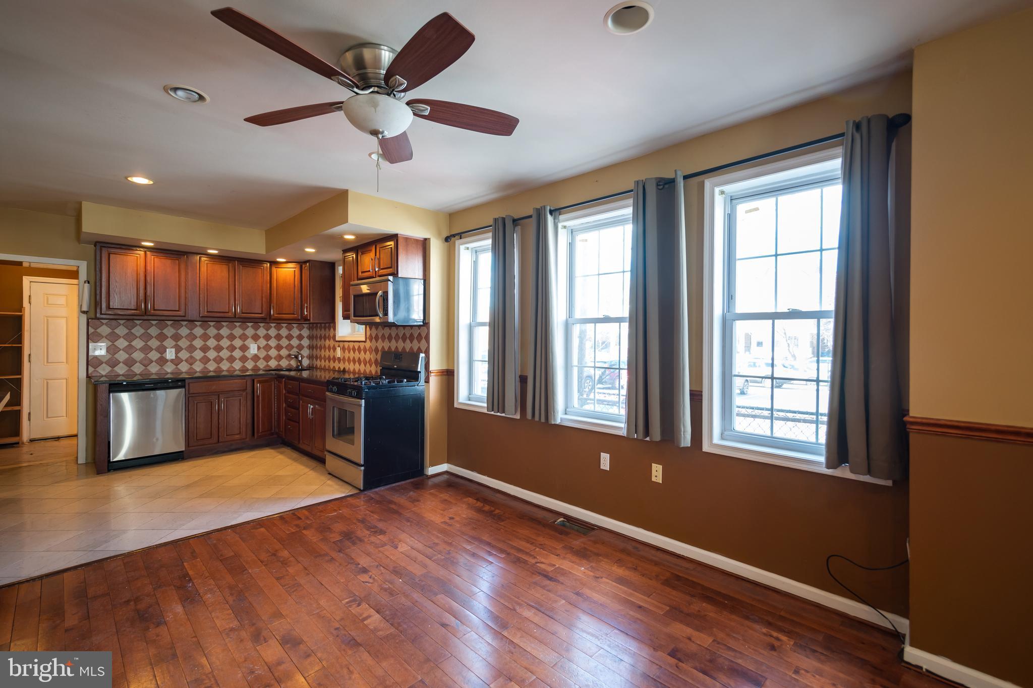 WEST PHILADELPHIA - Residential Lease