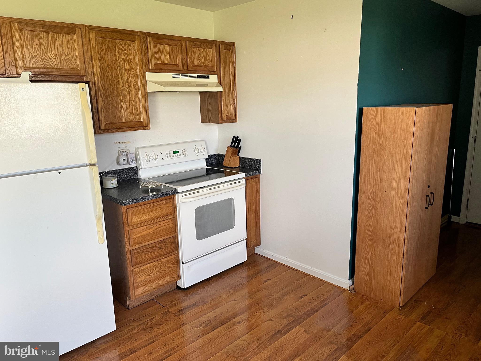 SUMMER HILL - Residential