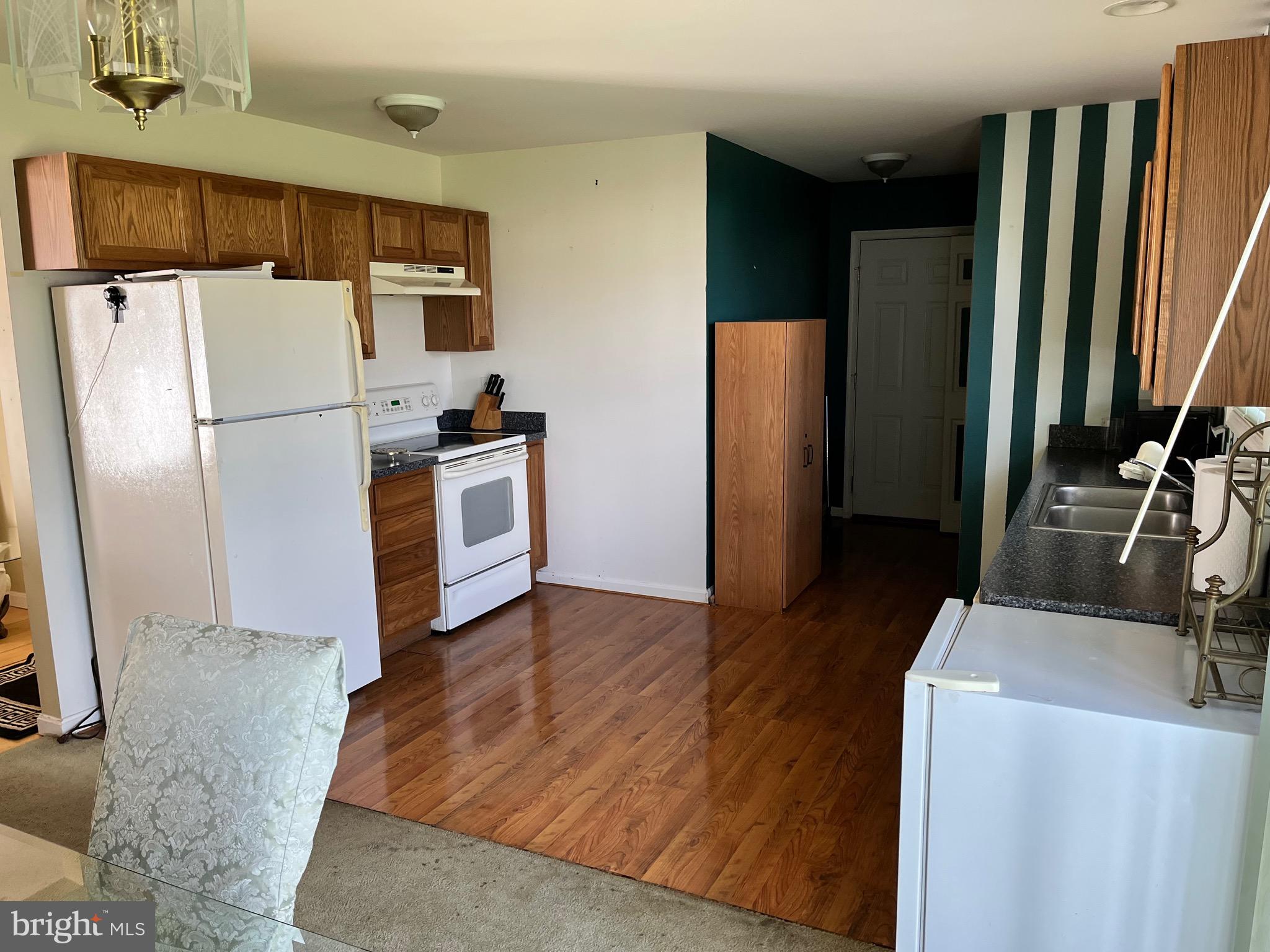 SUMMER HILL - Residential