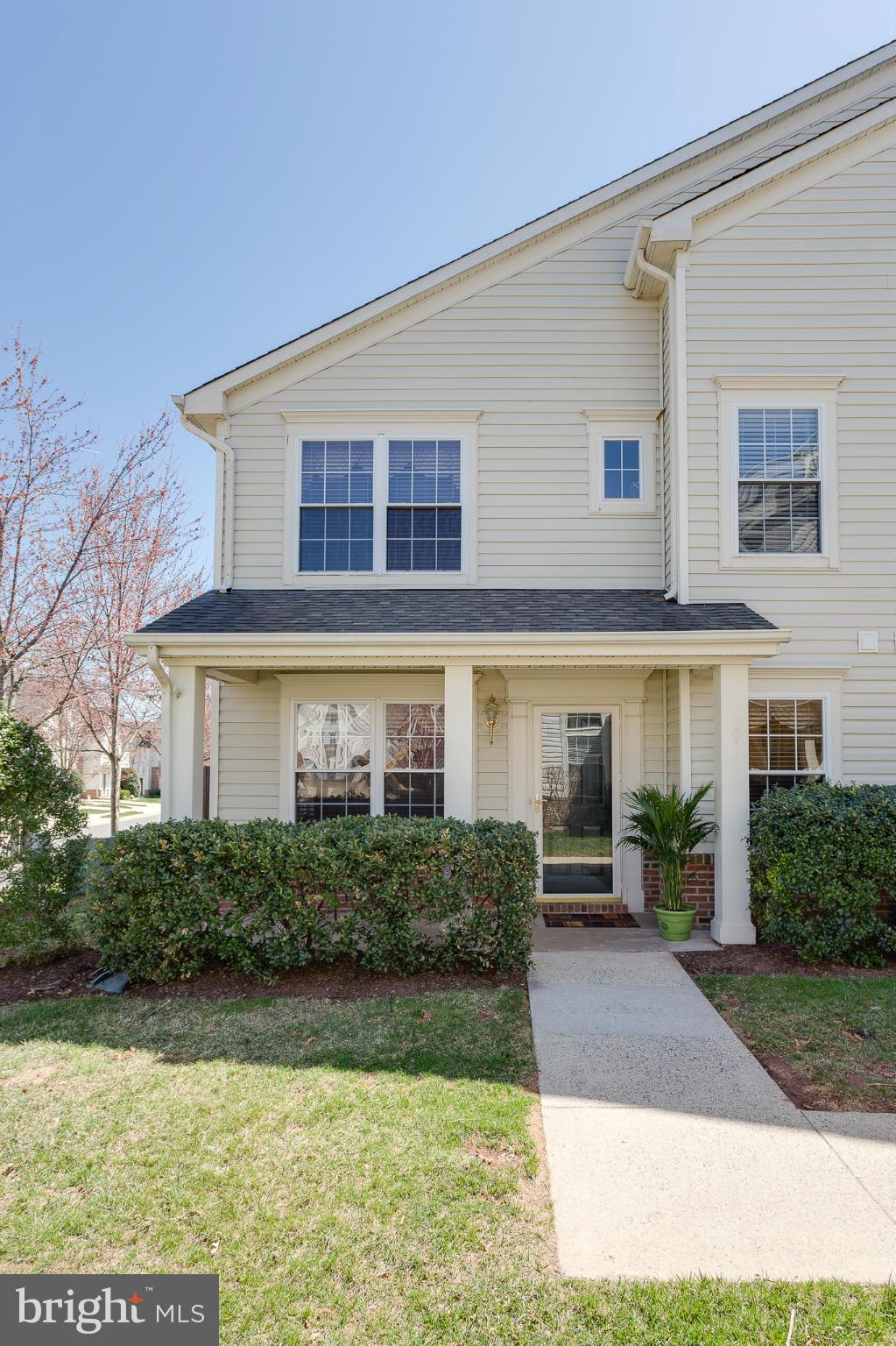 ASHBURN FARM - Residential