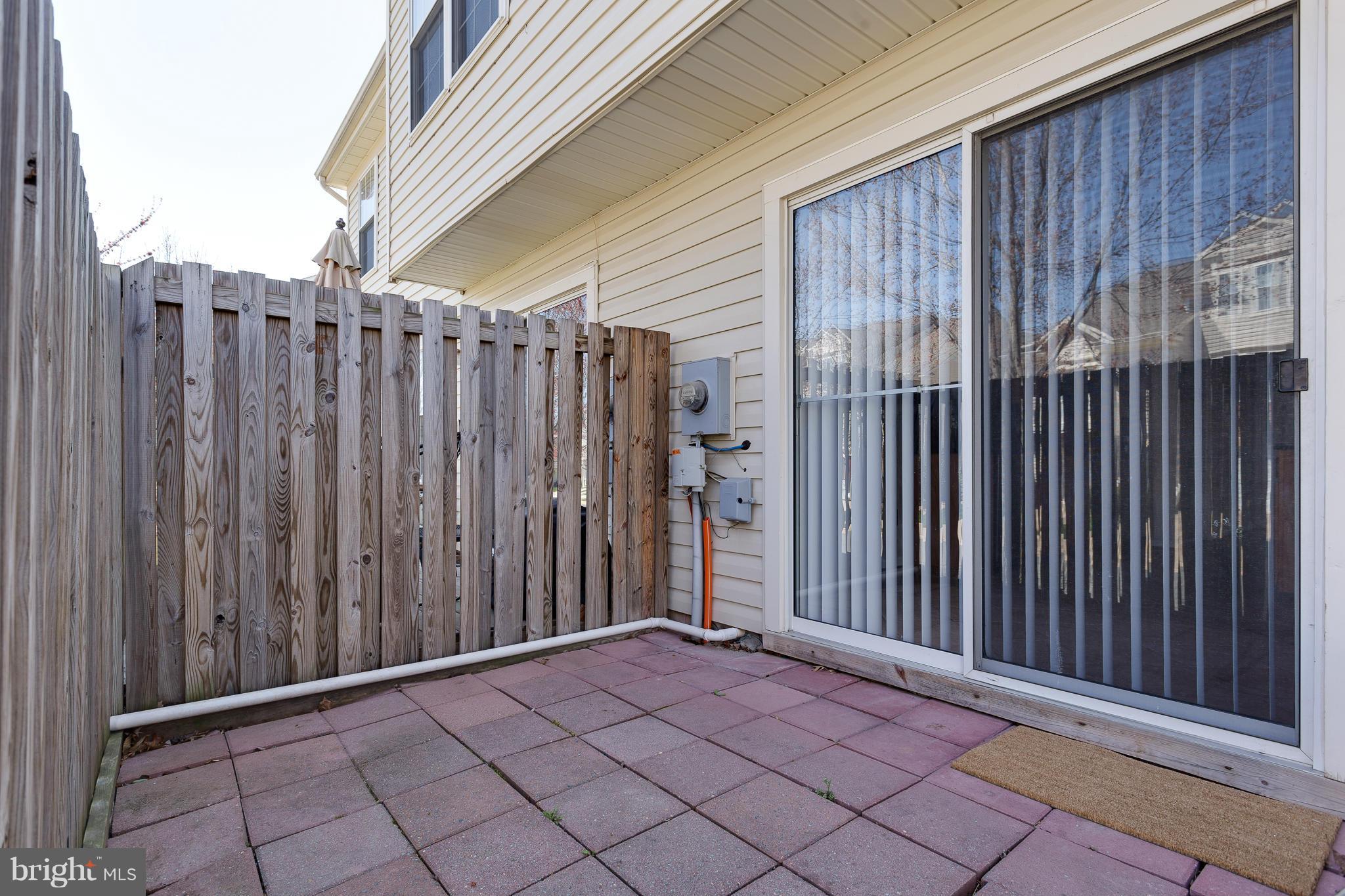 ASHBURN FARM - Residential