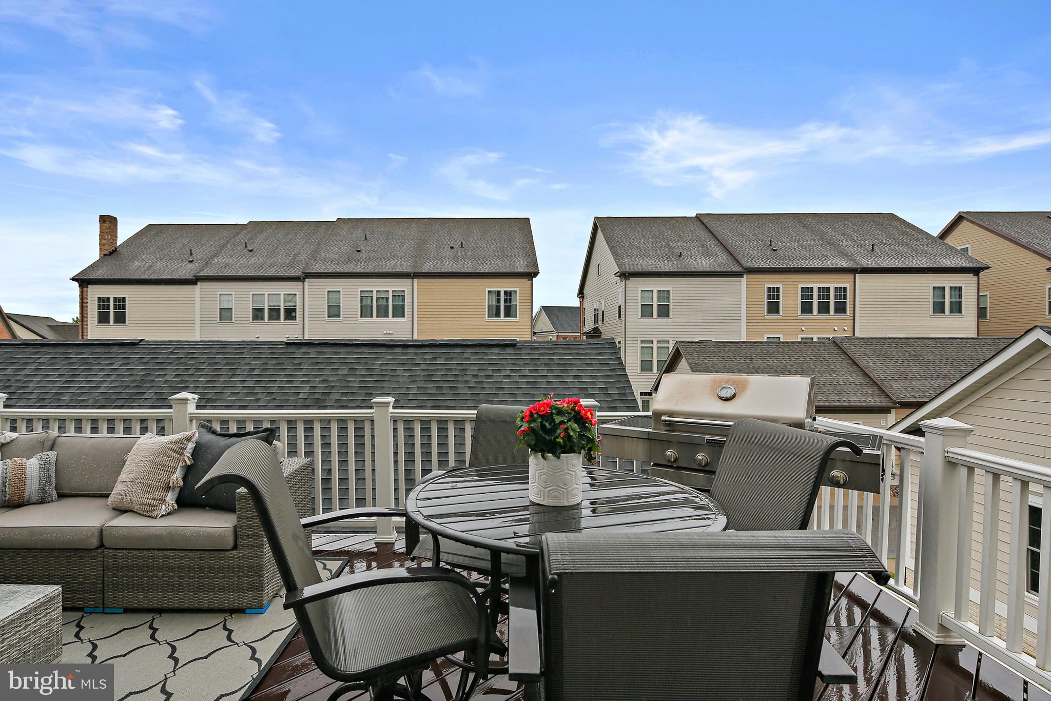 MAPLE LAWN - Residential