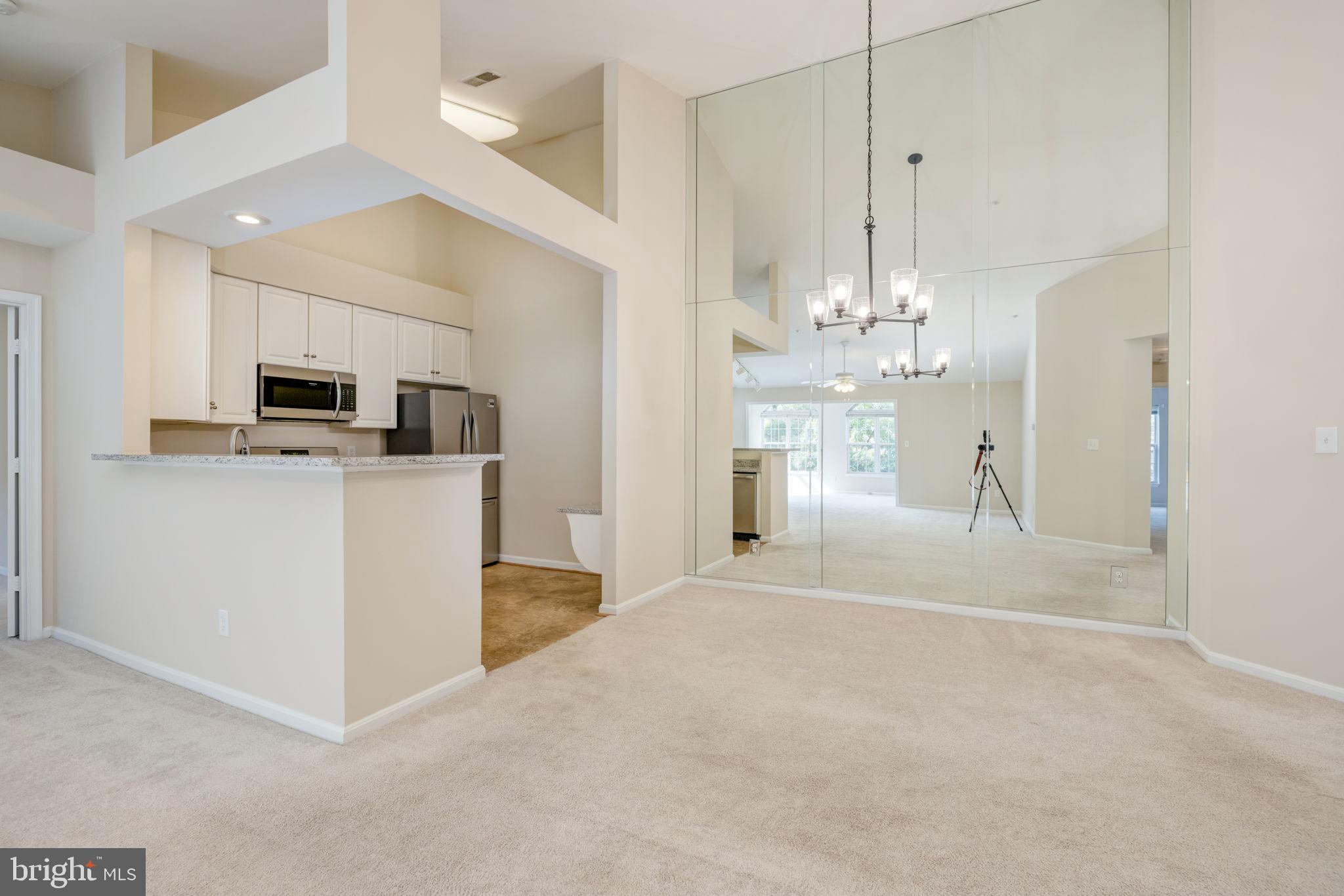 ISLAND CREEK - Residential Lease