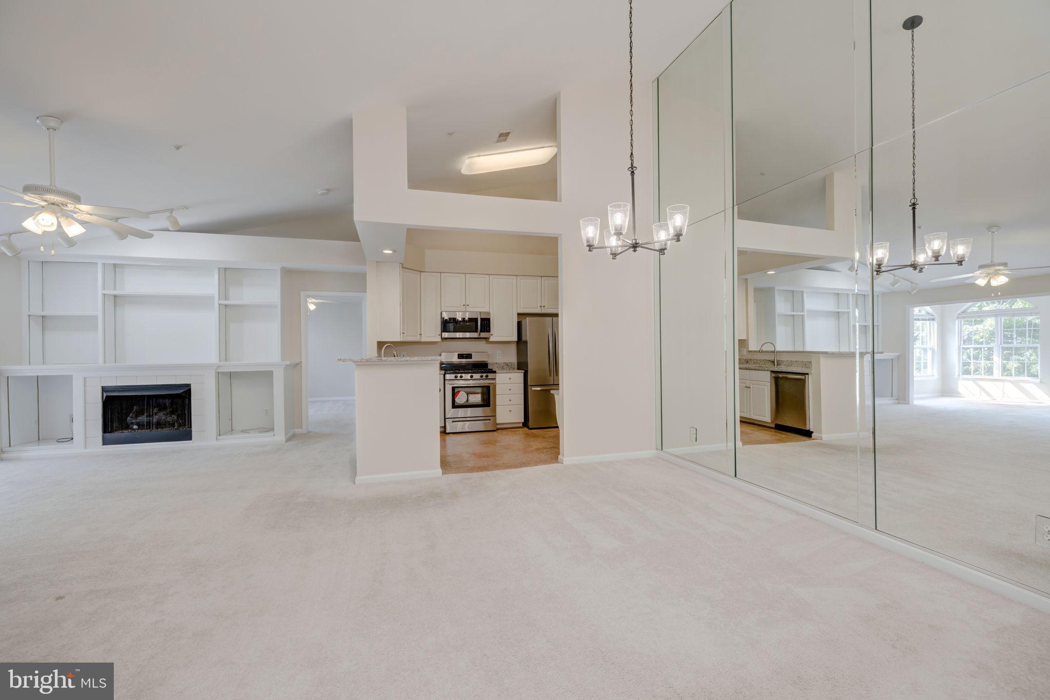 ISLAND CREEK - Residential Lease