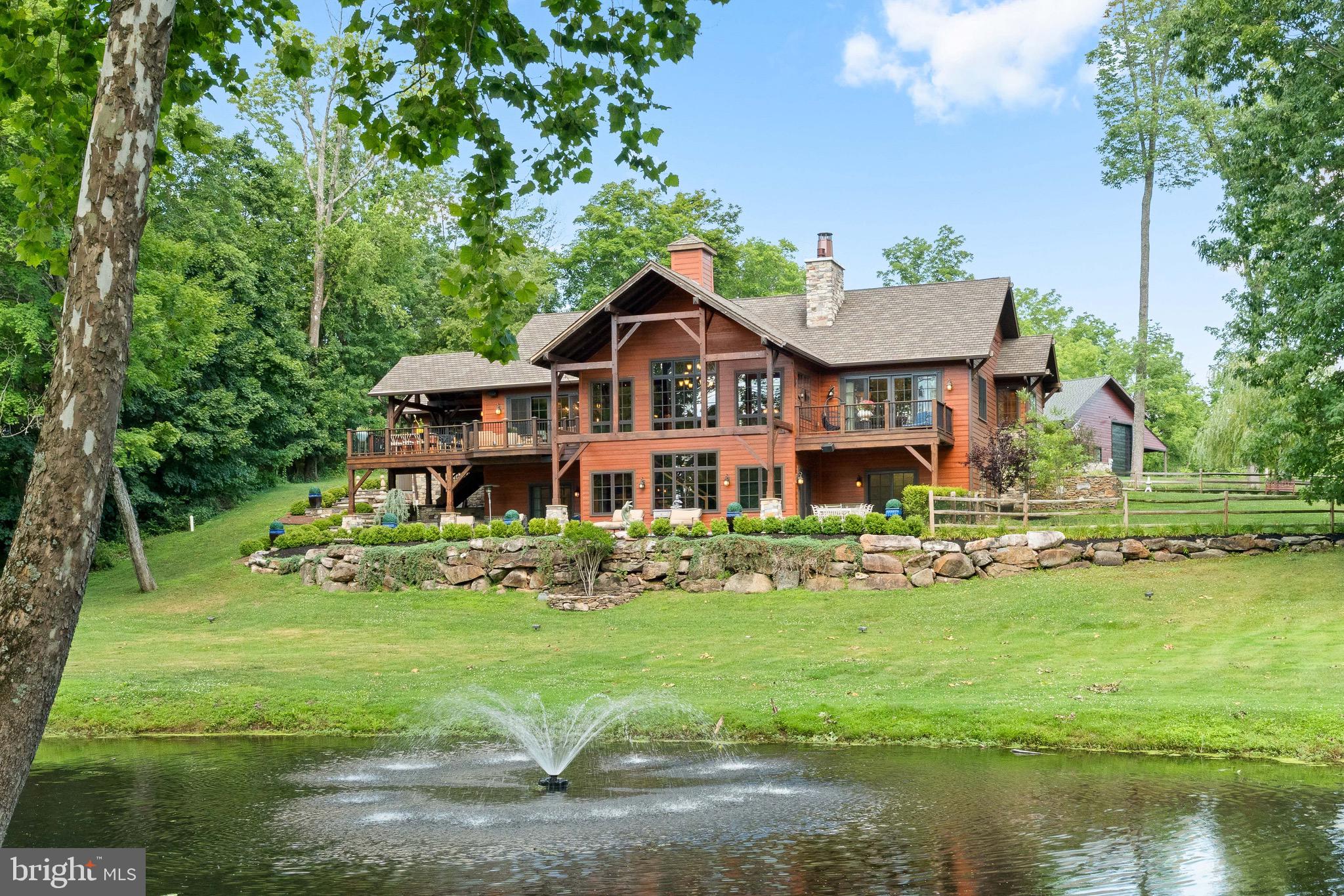 992 WORTHINGTON MILL ROAD