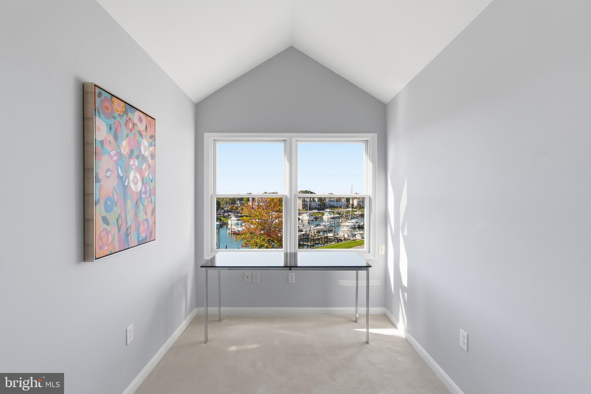 BAYSIDE - Residential