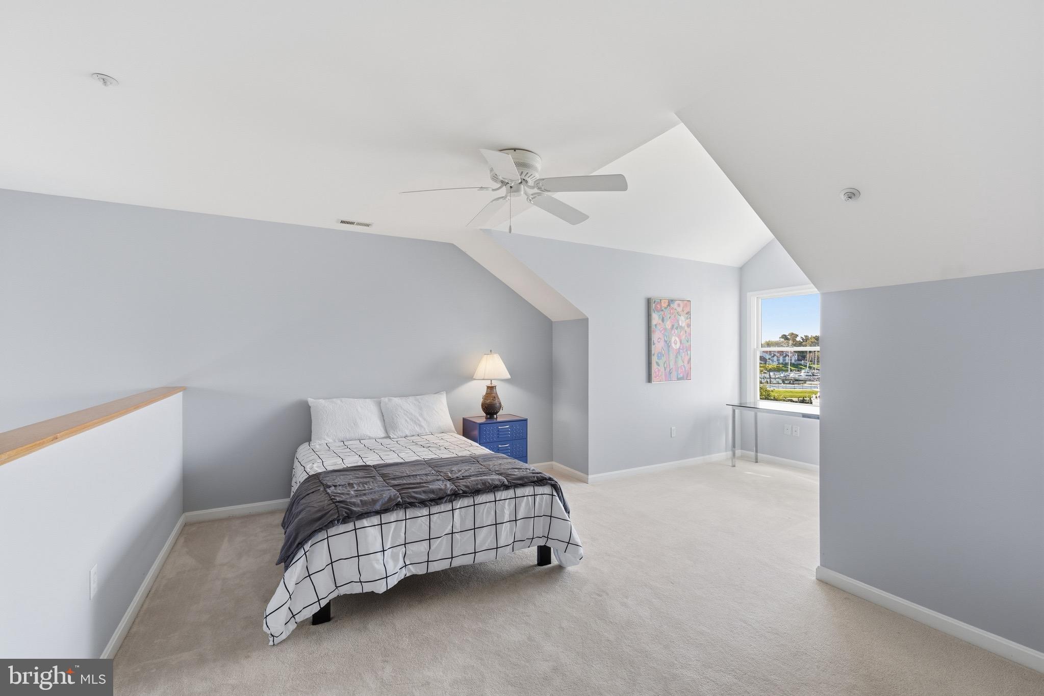 BAYSIDE - Residential