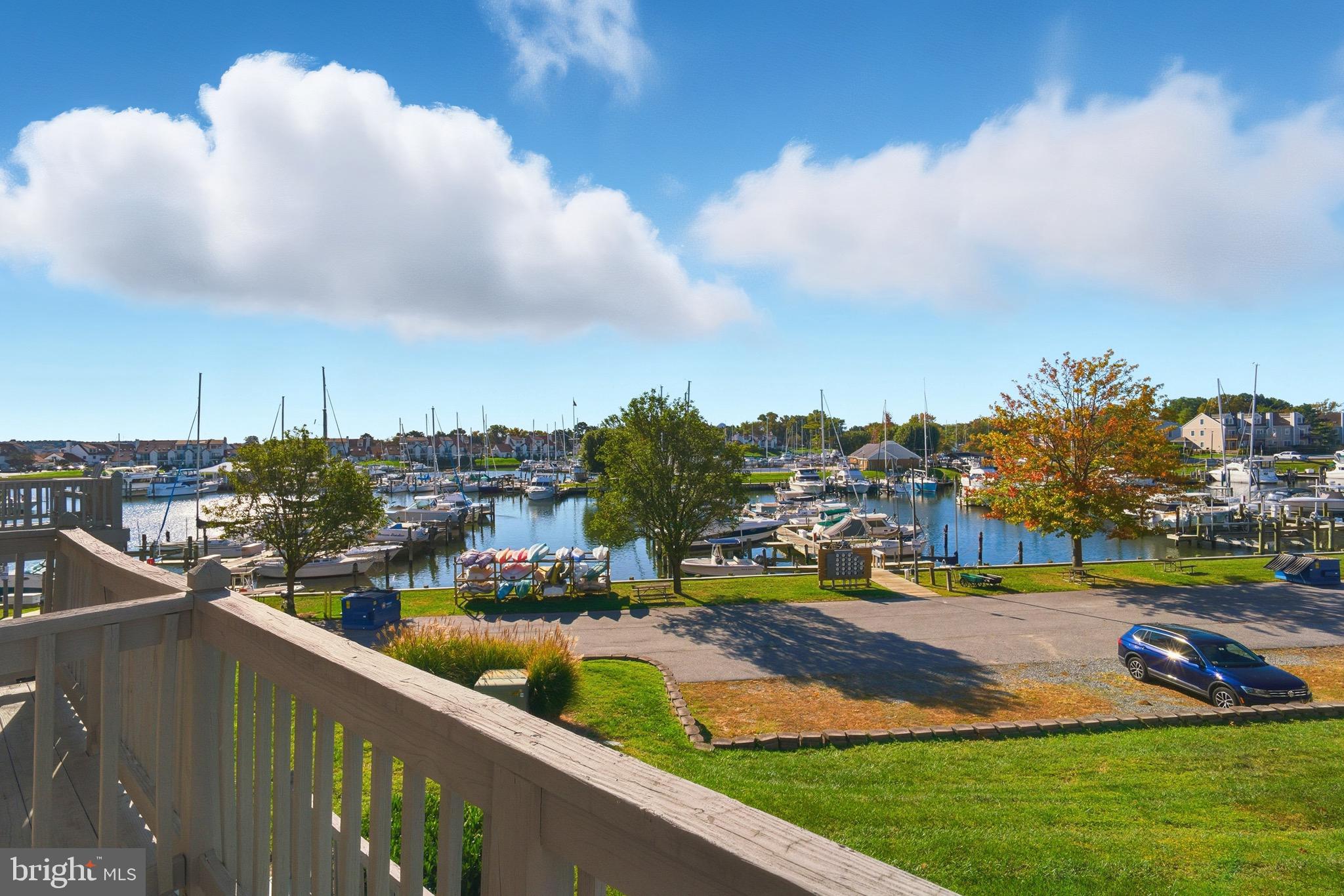 BAYSIDE - Residential