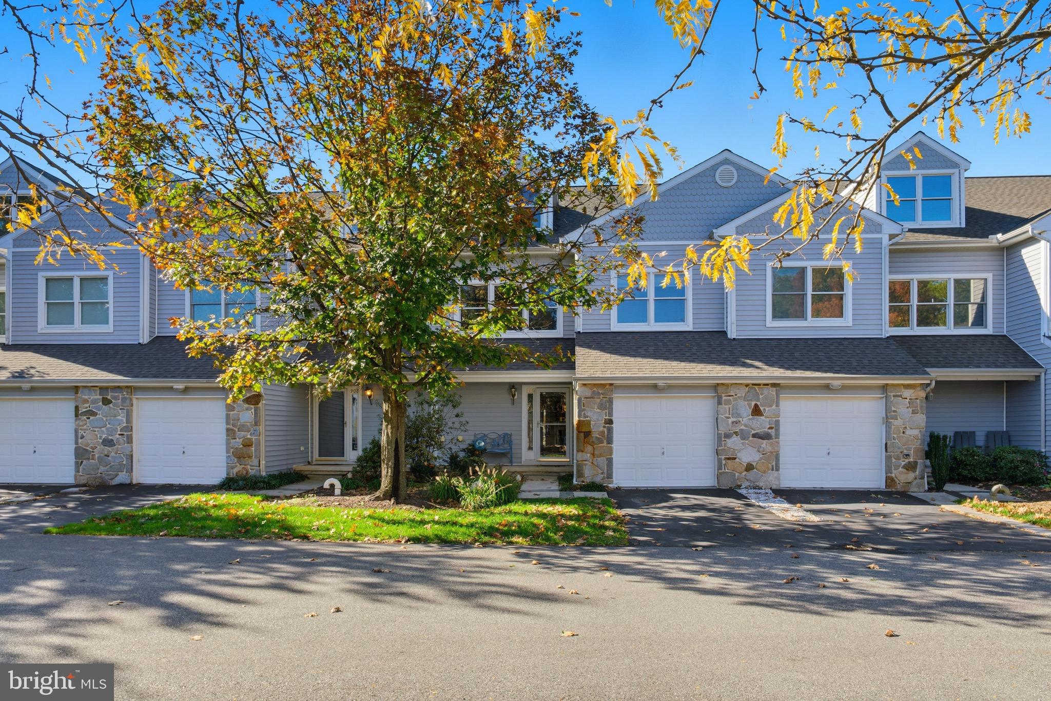 BAYSIDE - Residential