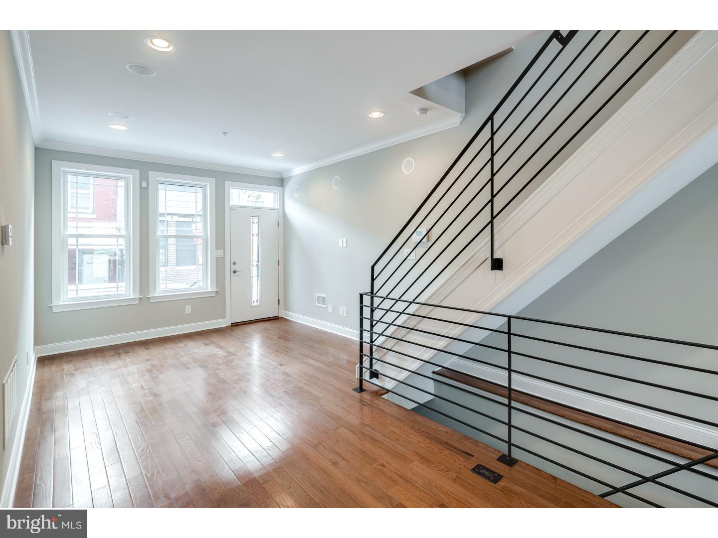 POINT BREEZE - Residential