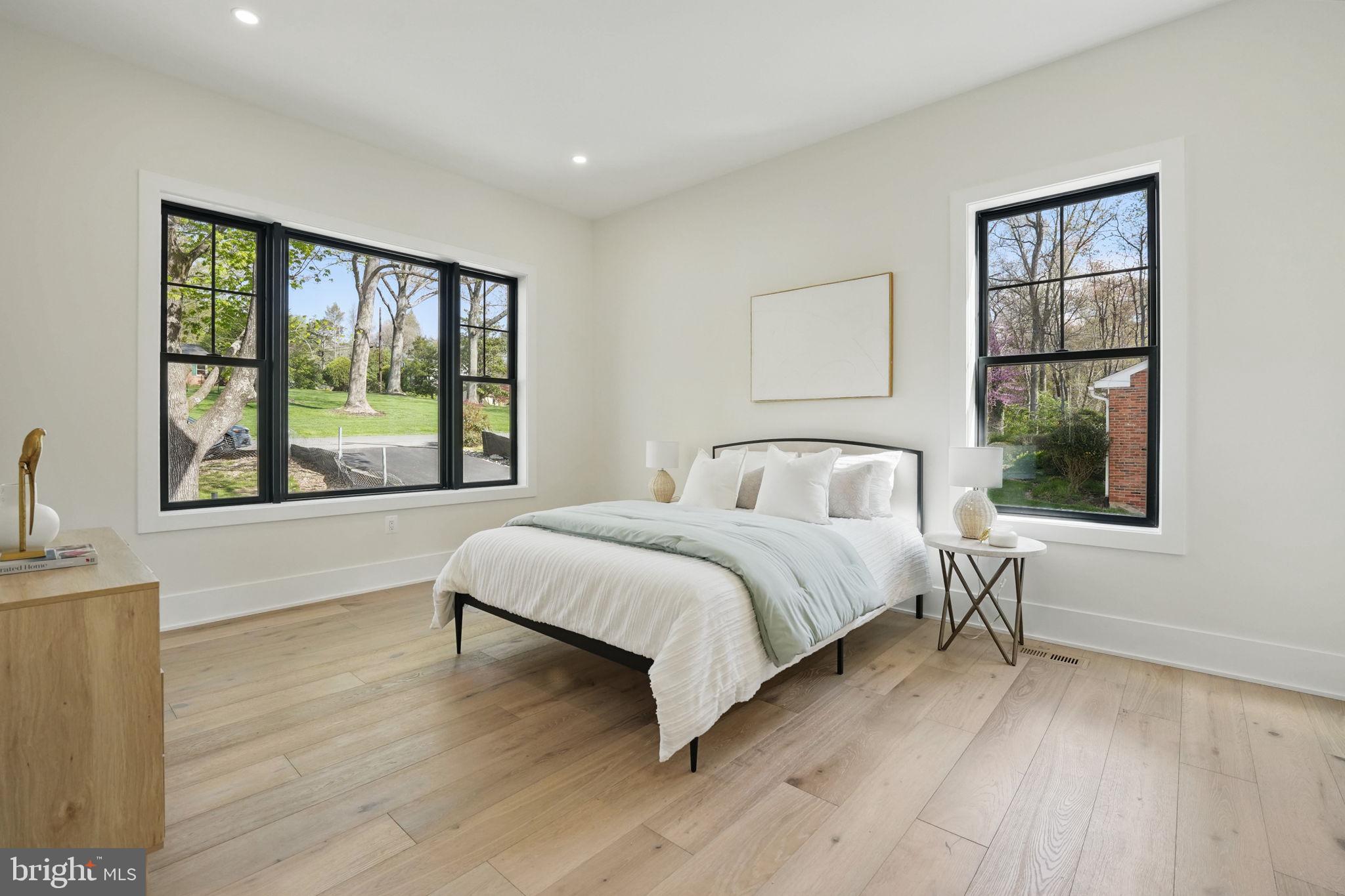 PINE RIDGE - Residential