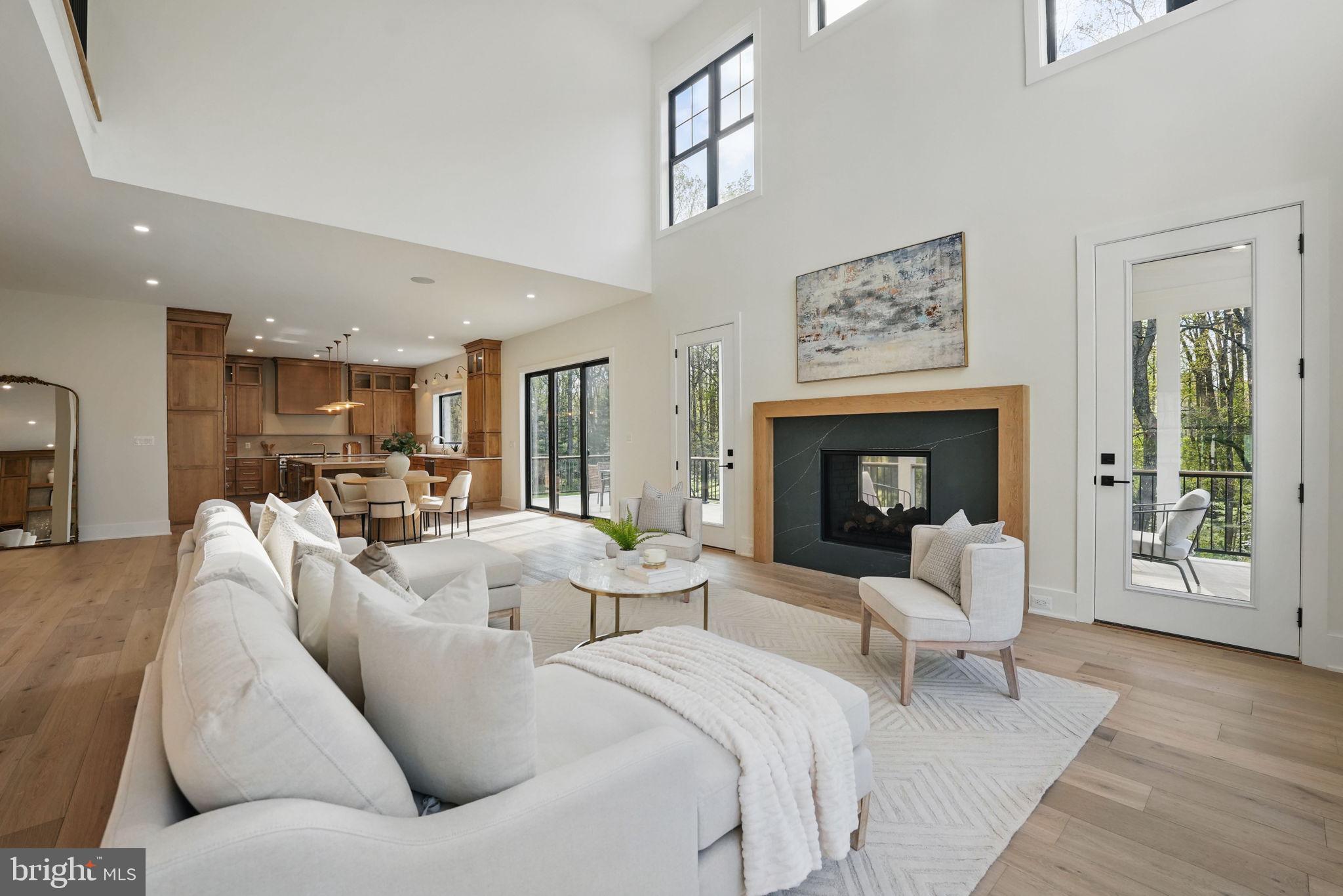 PINE RIDGE - Residential