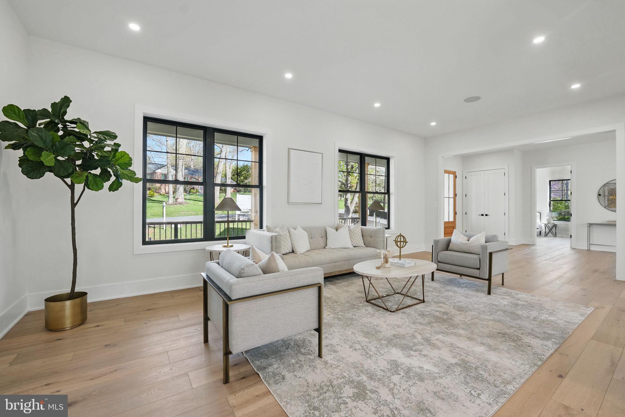 PINE RIDGE - Residential