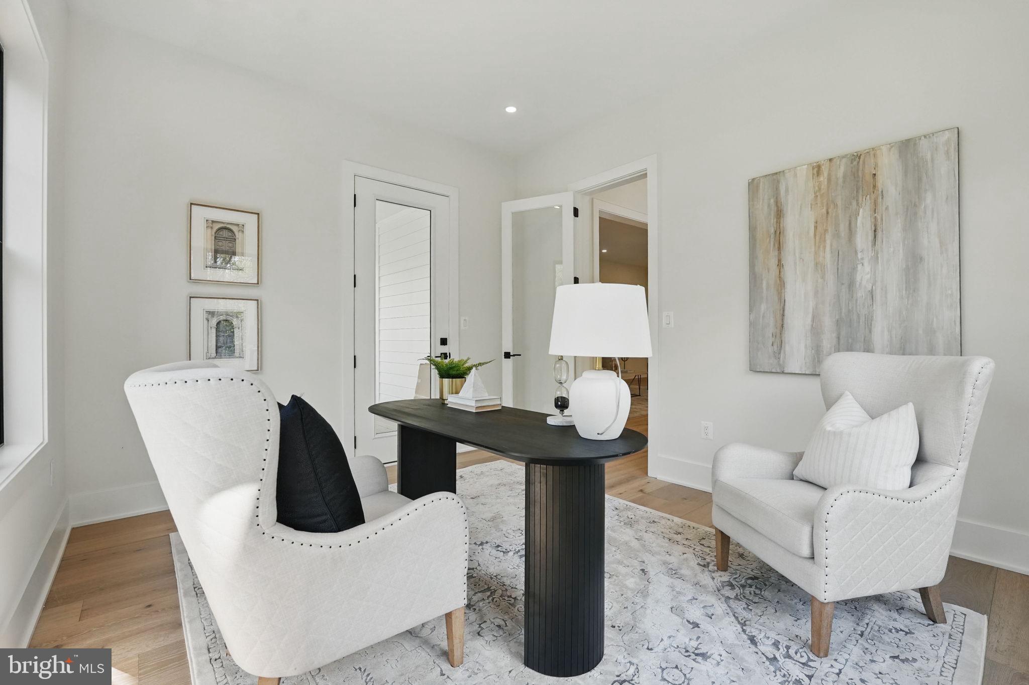 PINE RIDGE - Residential