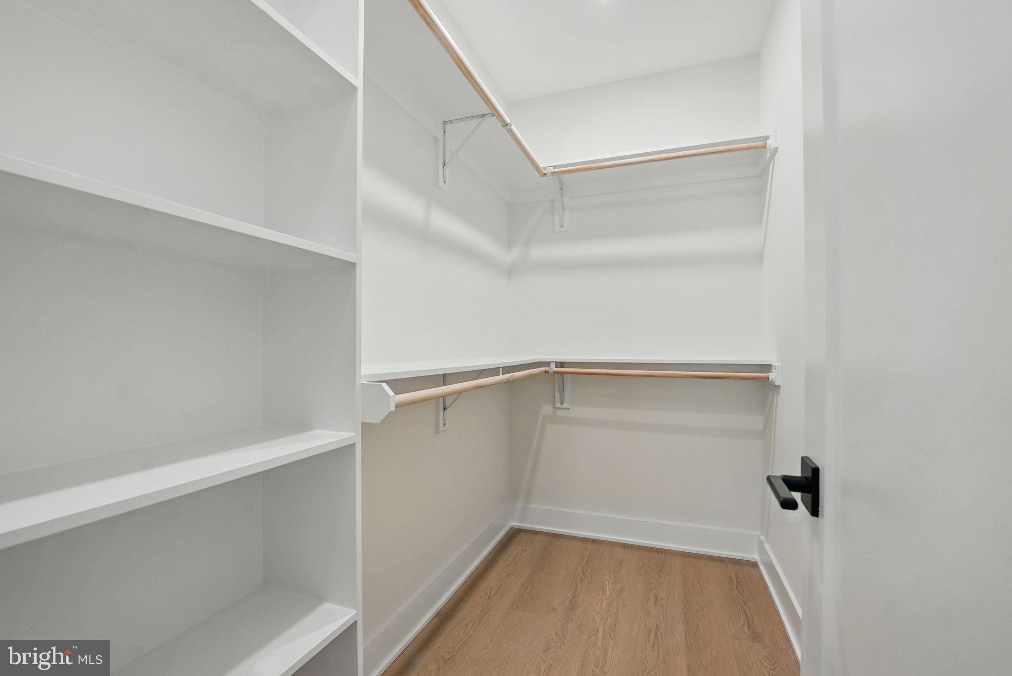 PINE RIDGE - Residential