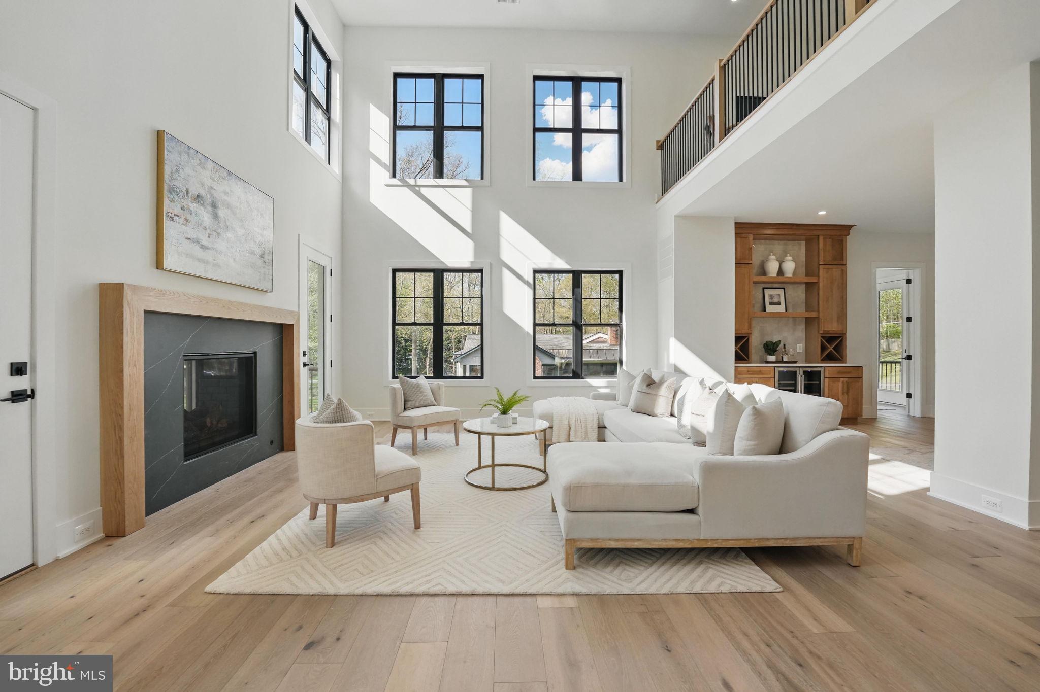 PINE RIDGE - Residential