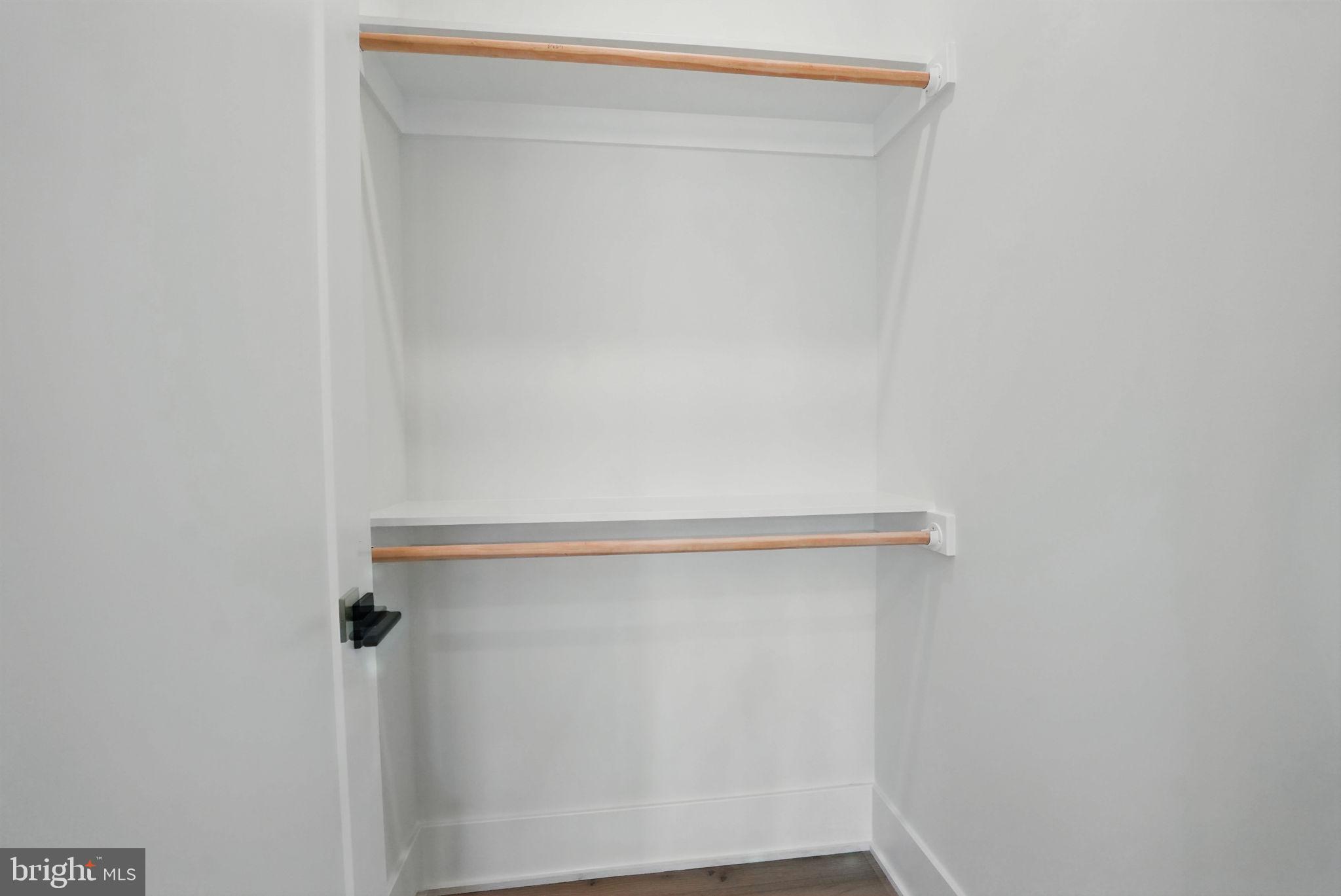 PINE RIDGE - Residential