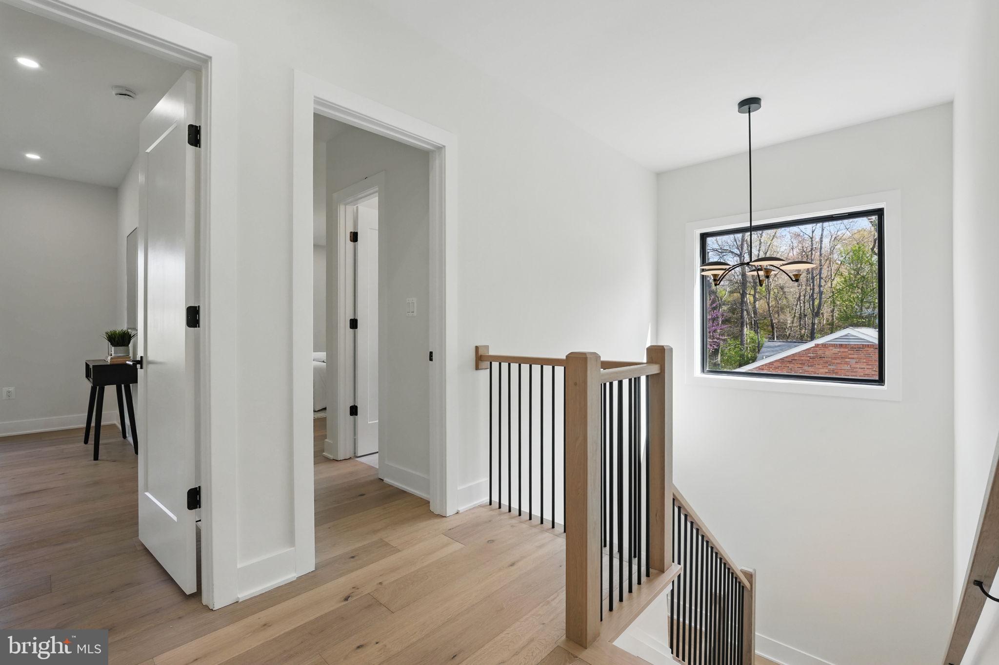 PINE RIDGE - Residential