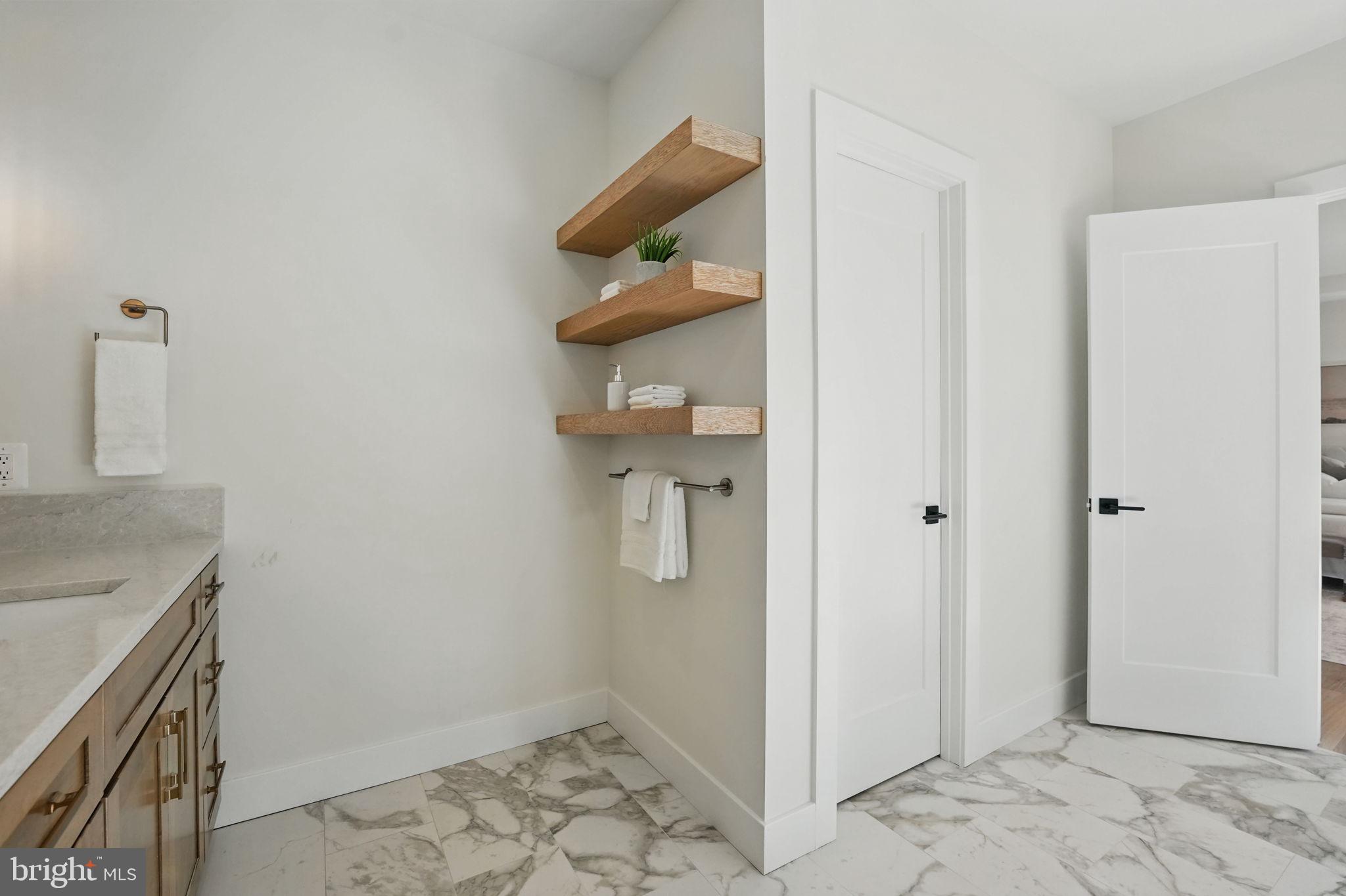 PINE RIDGE - Residential