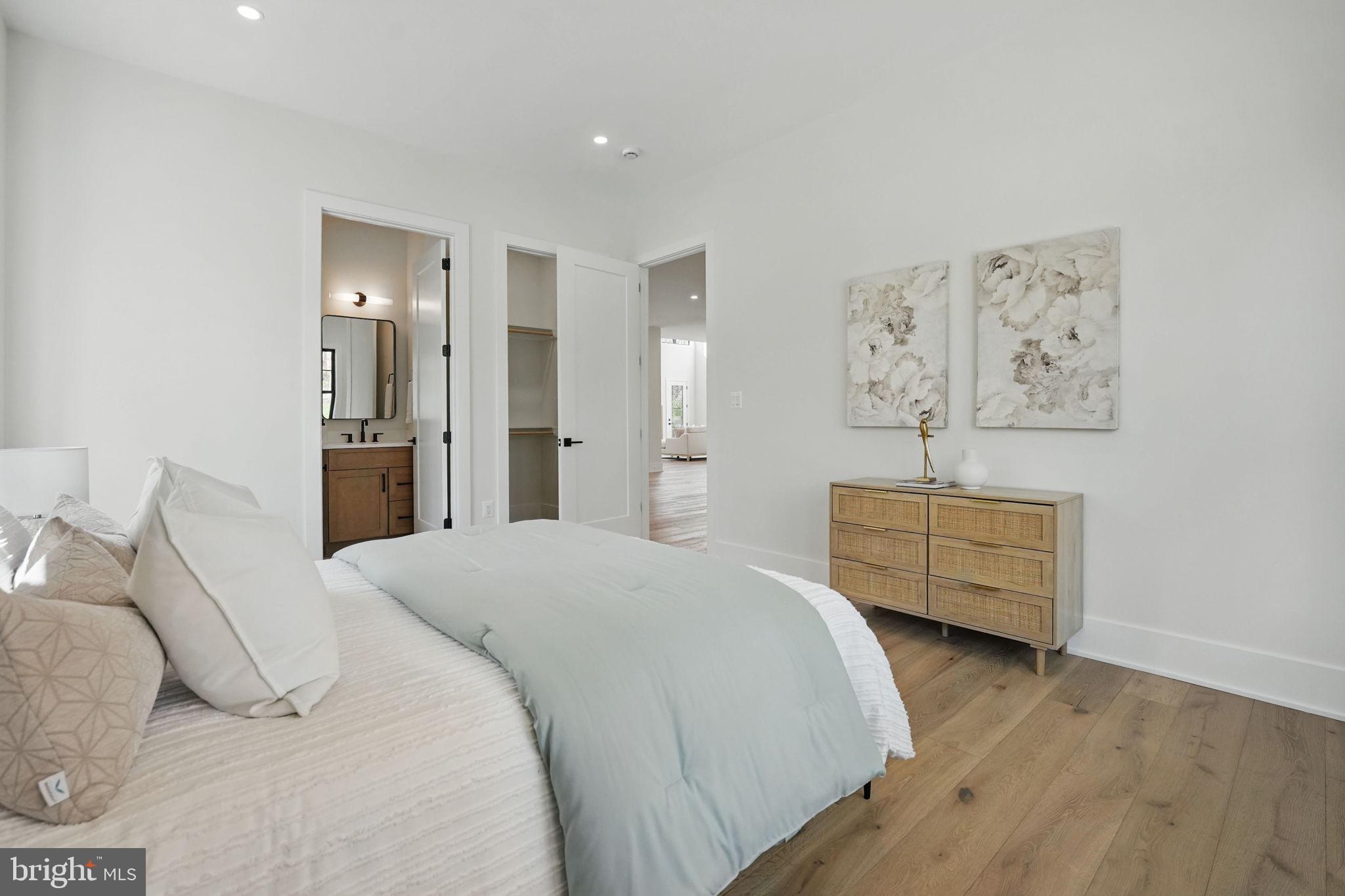 PINE RIDGE - Residential