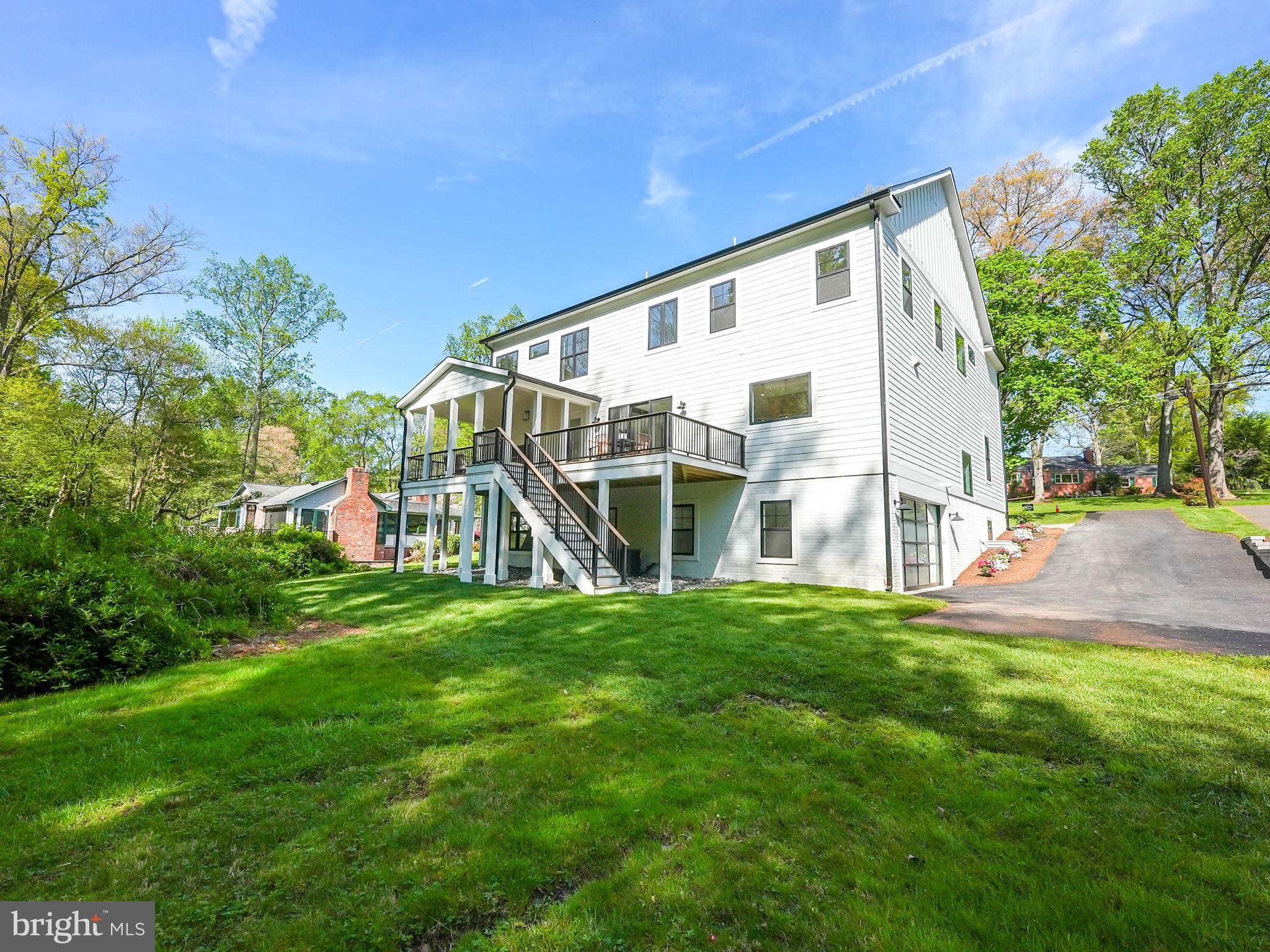 PINE RIDGE - Residential