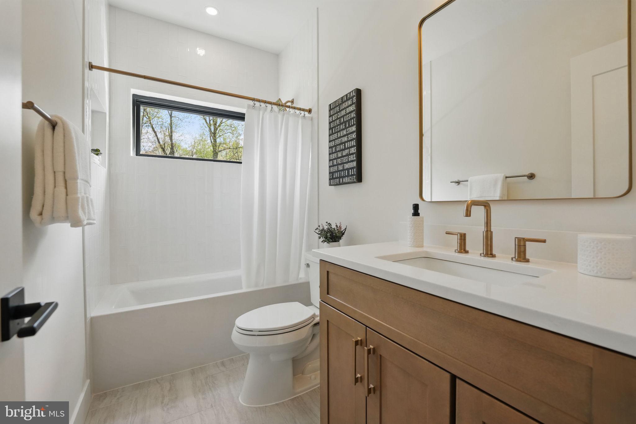 PINE RIDGE - Residential