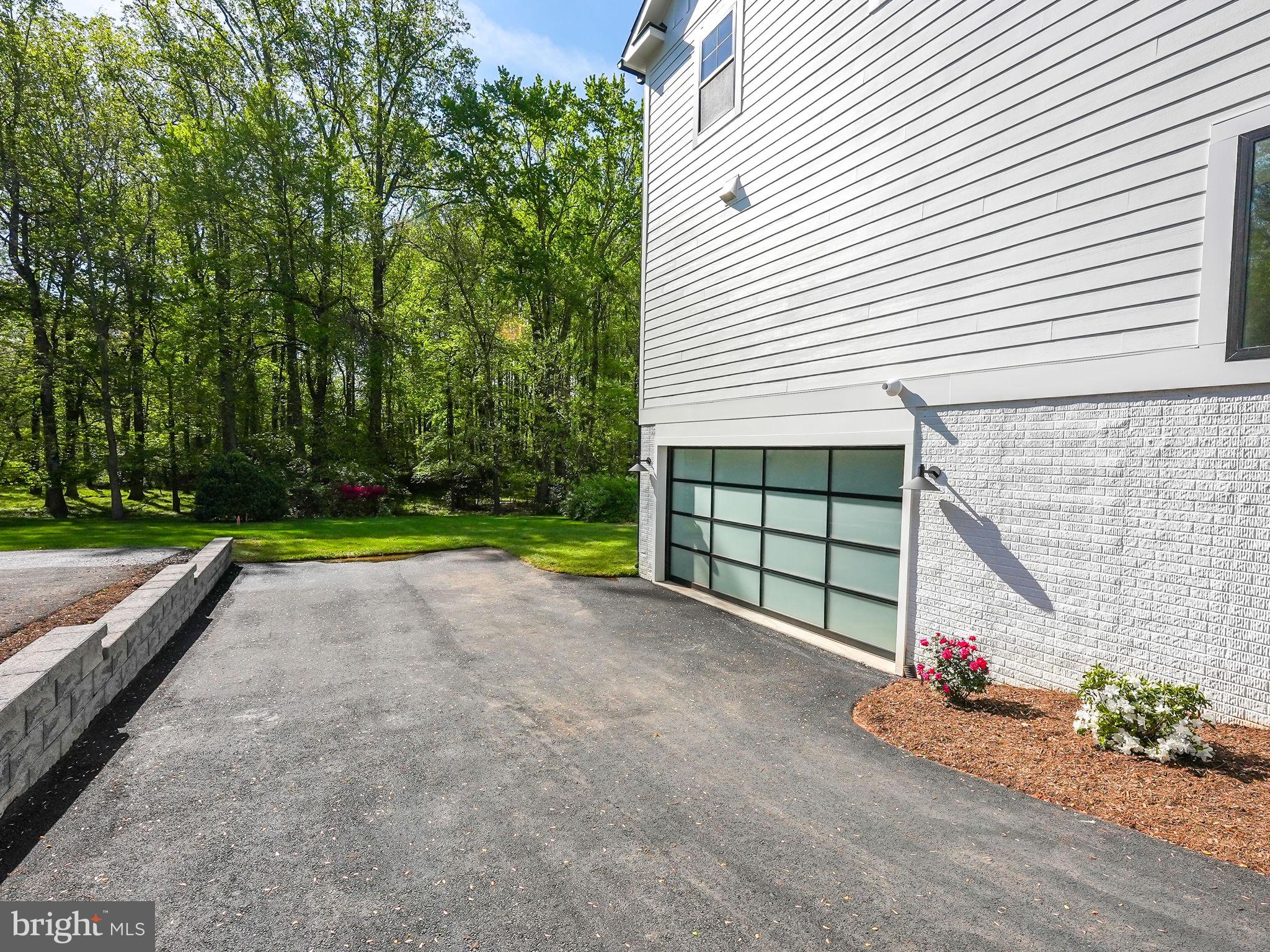 PINE RIDGE - Residential