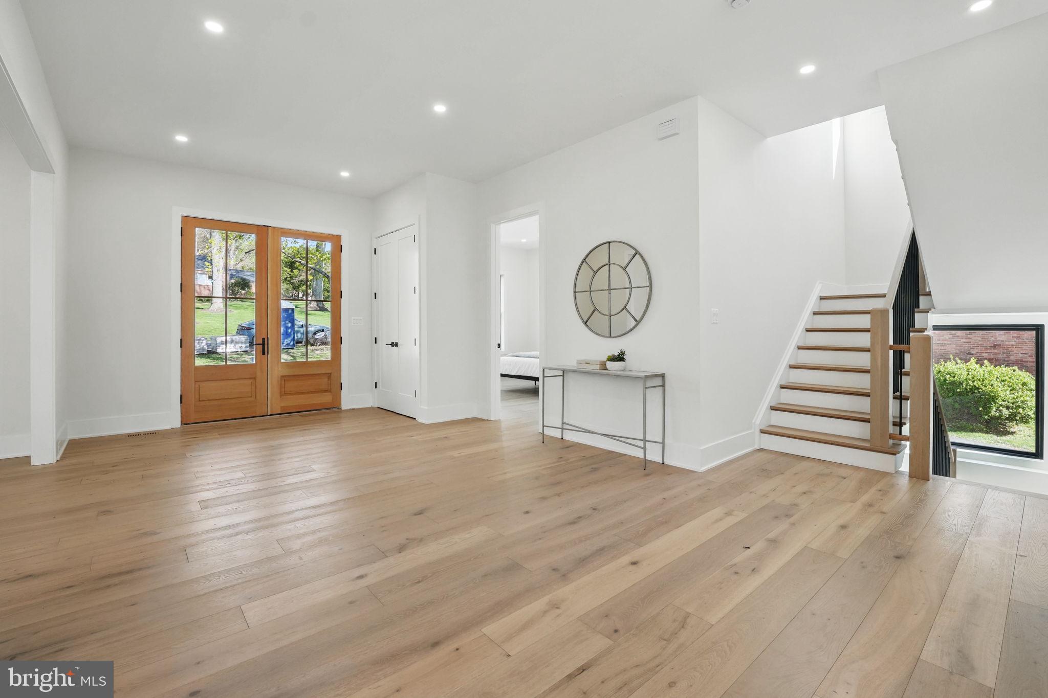 PINE RIDGE - Residential