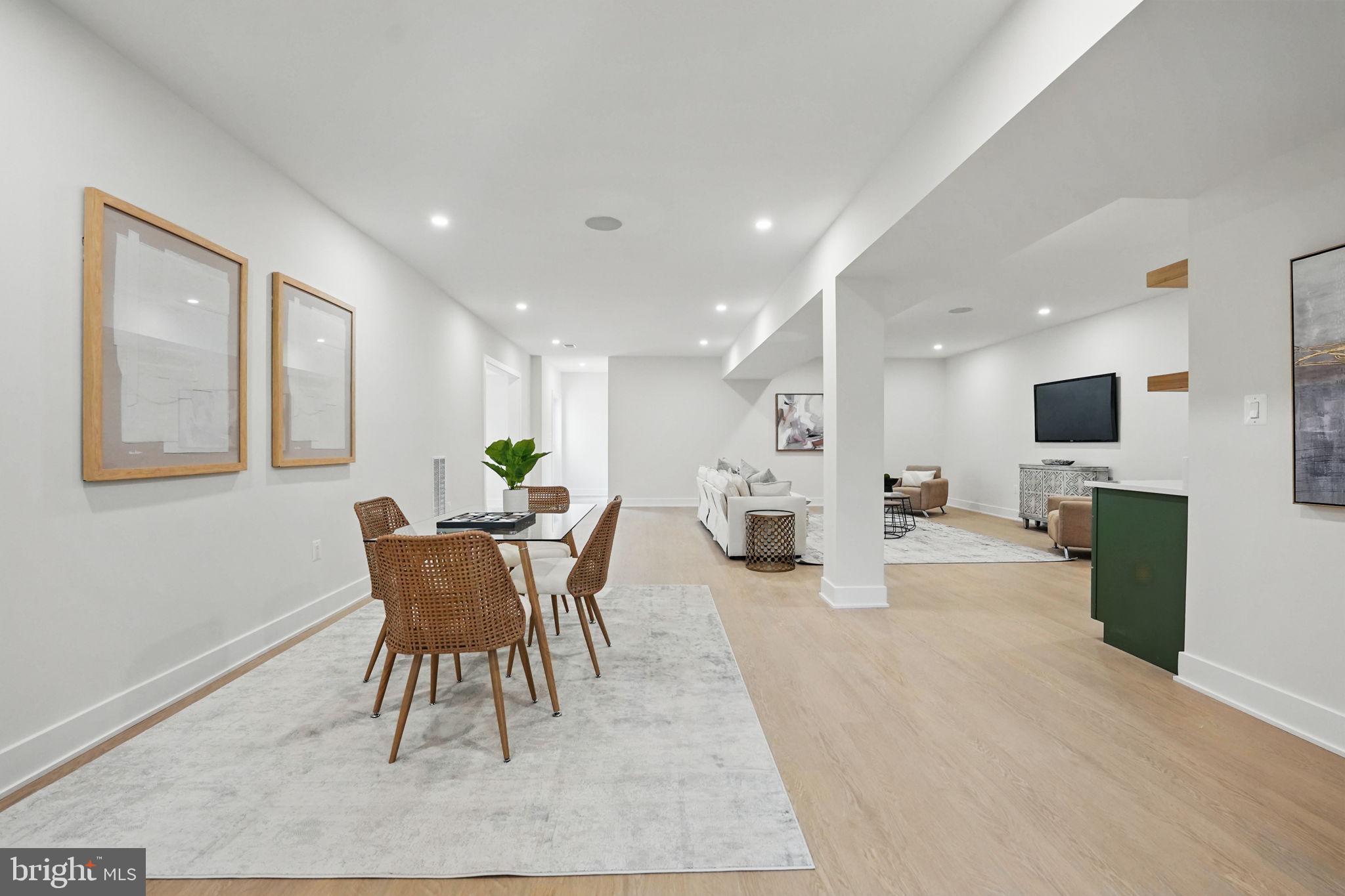 PINE RIDGE - Residential