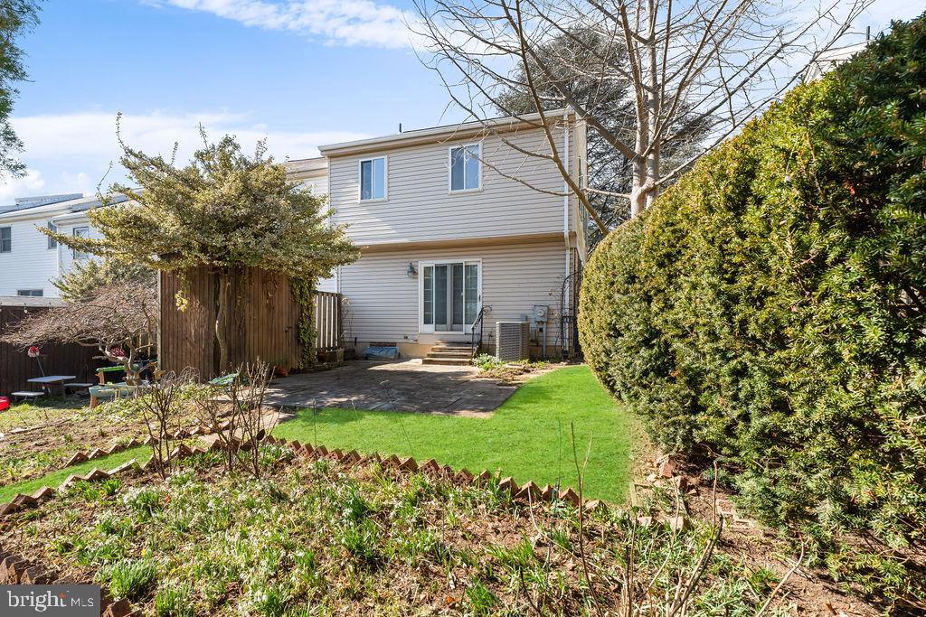 HIGHLANDS OF OLNEY - Residential