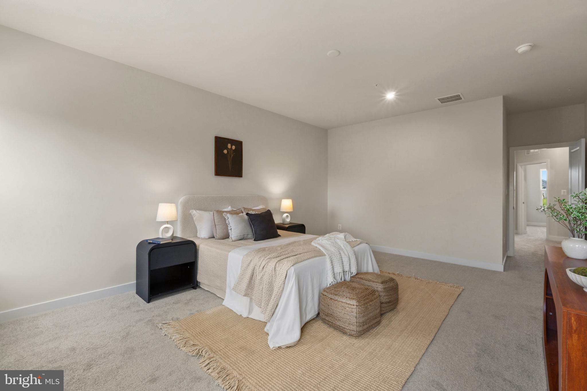 LONGVIEW RIDGE - Residential