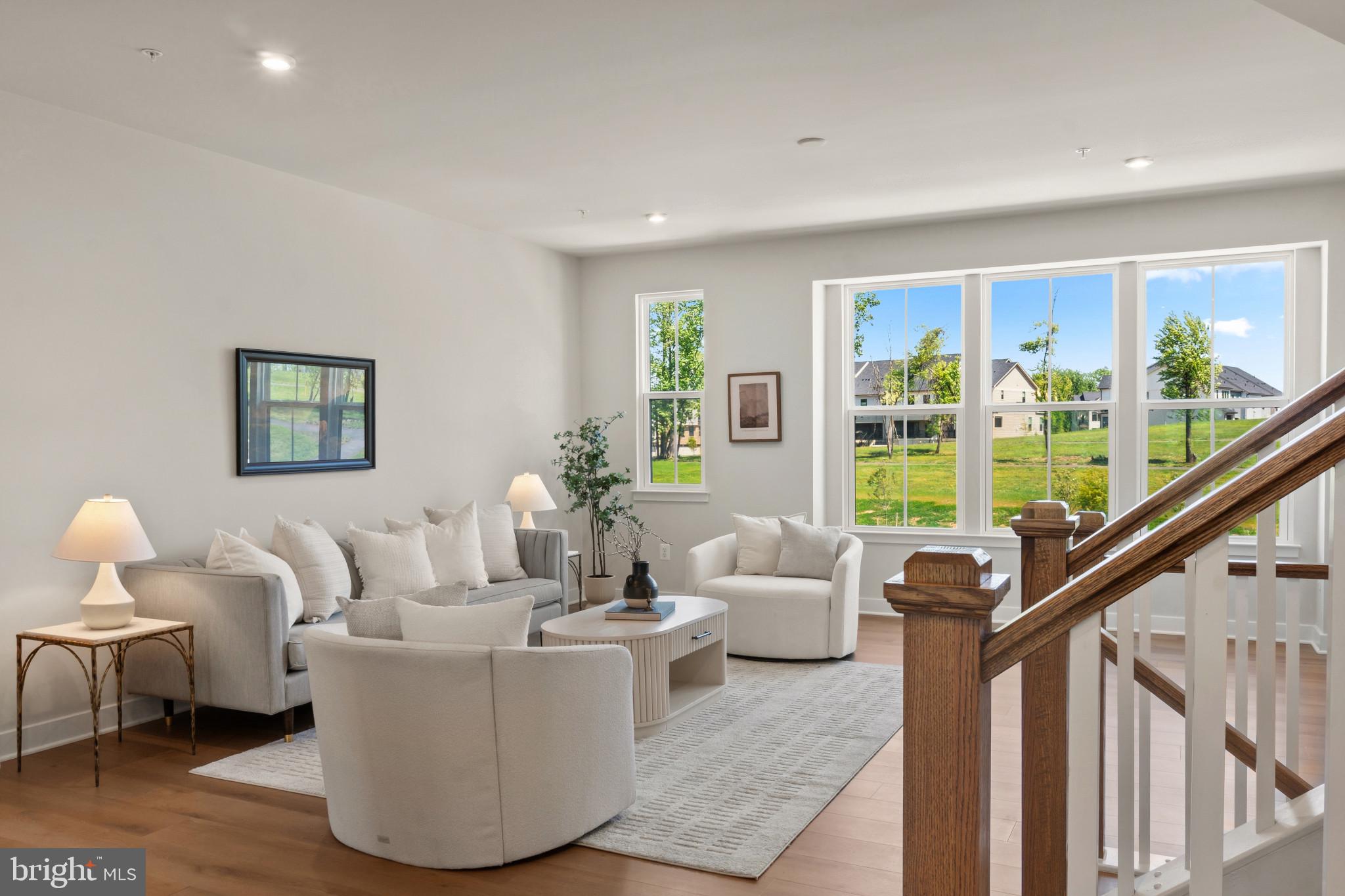 LONGVIEW RIDGE - Residential