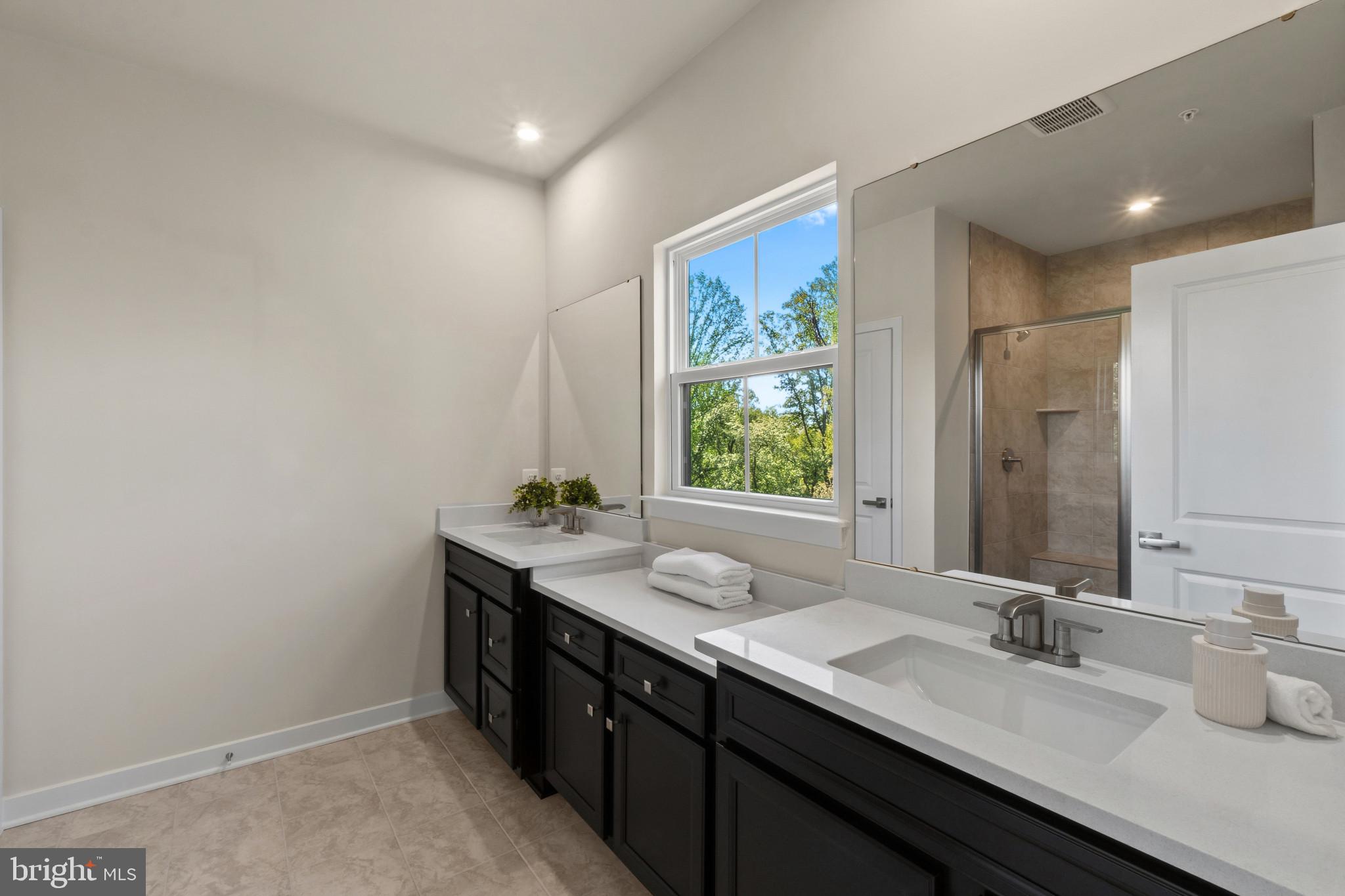 LONGVIEW RIDGE - Residential