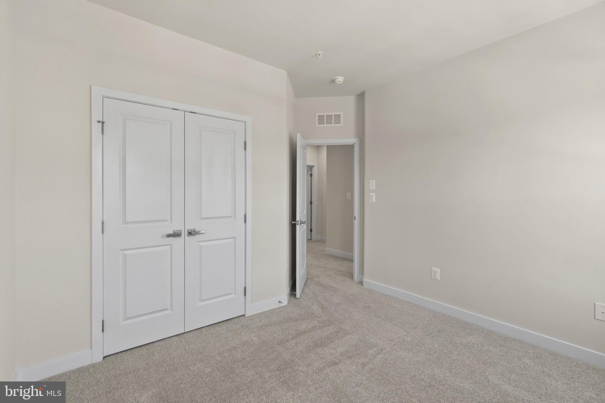 LONGVIEW RIDGE - Residential