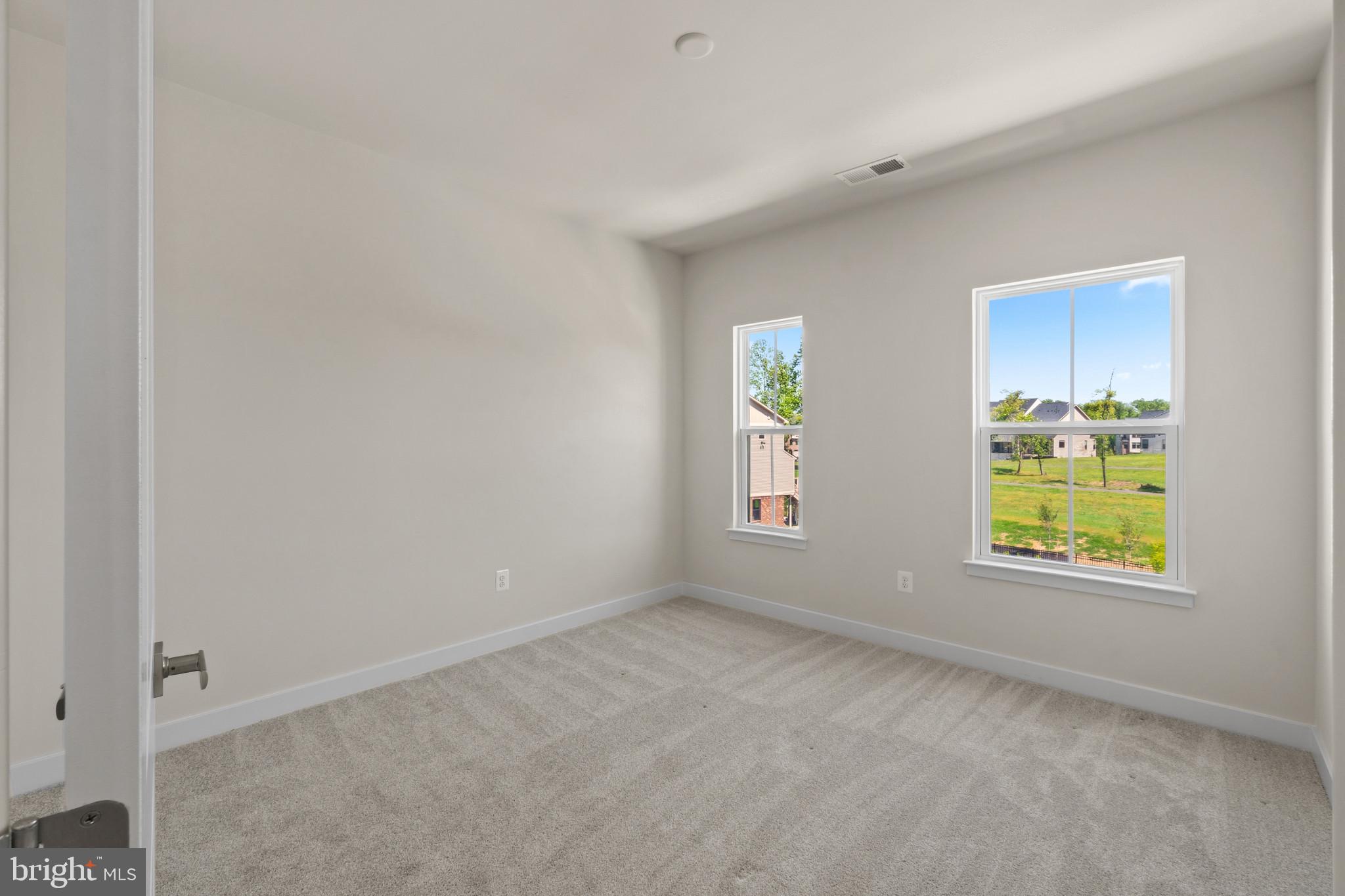 LONGVIEW RIDGE - Residential