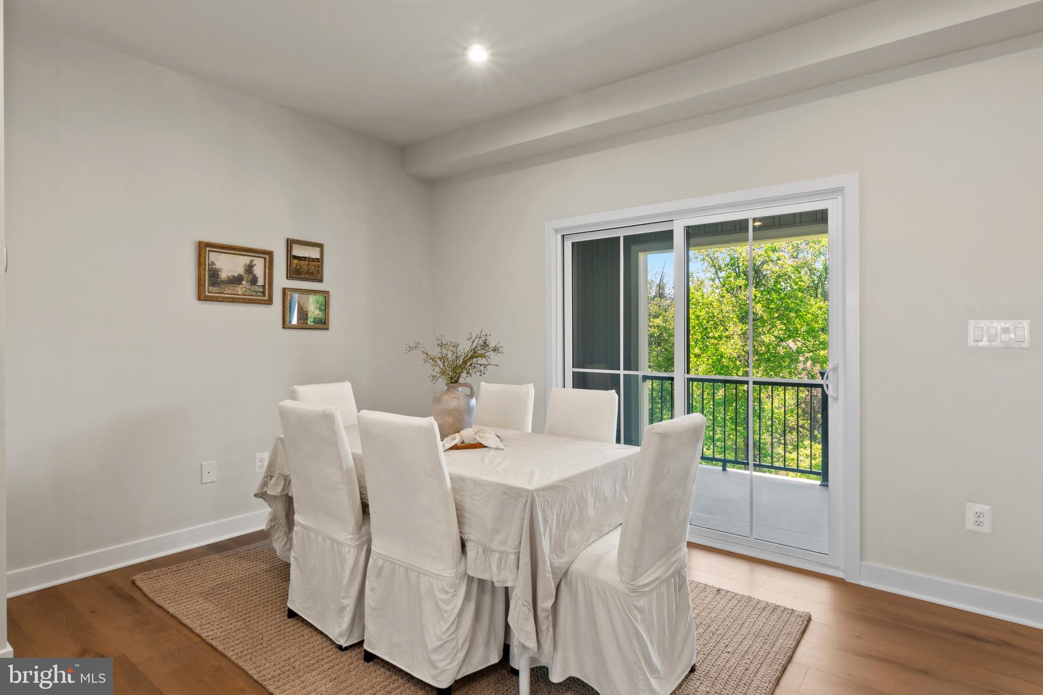 LONGVIEW RIDGE - Residential