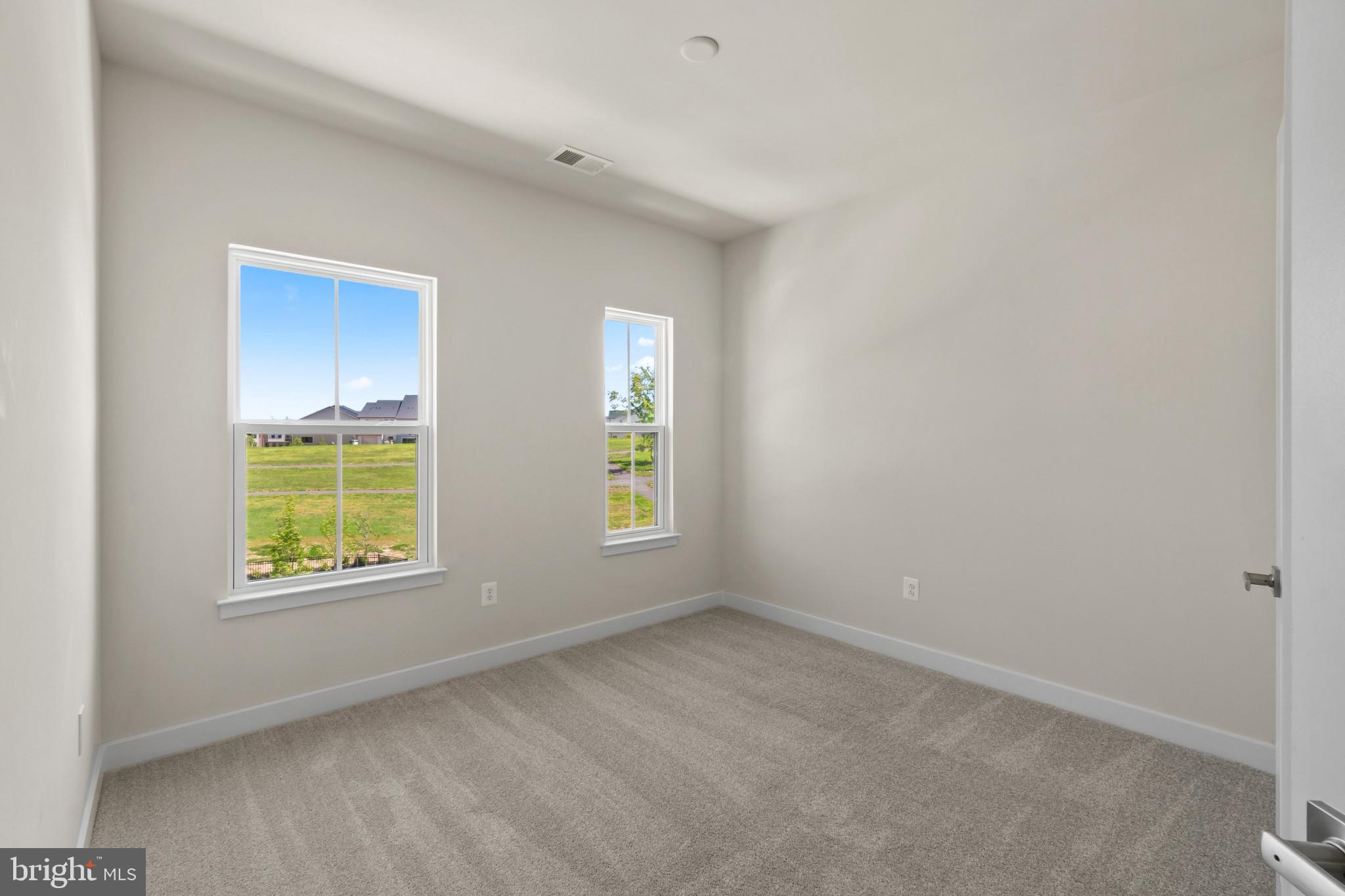 LONGVIEW RIDGE - Residential