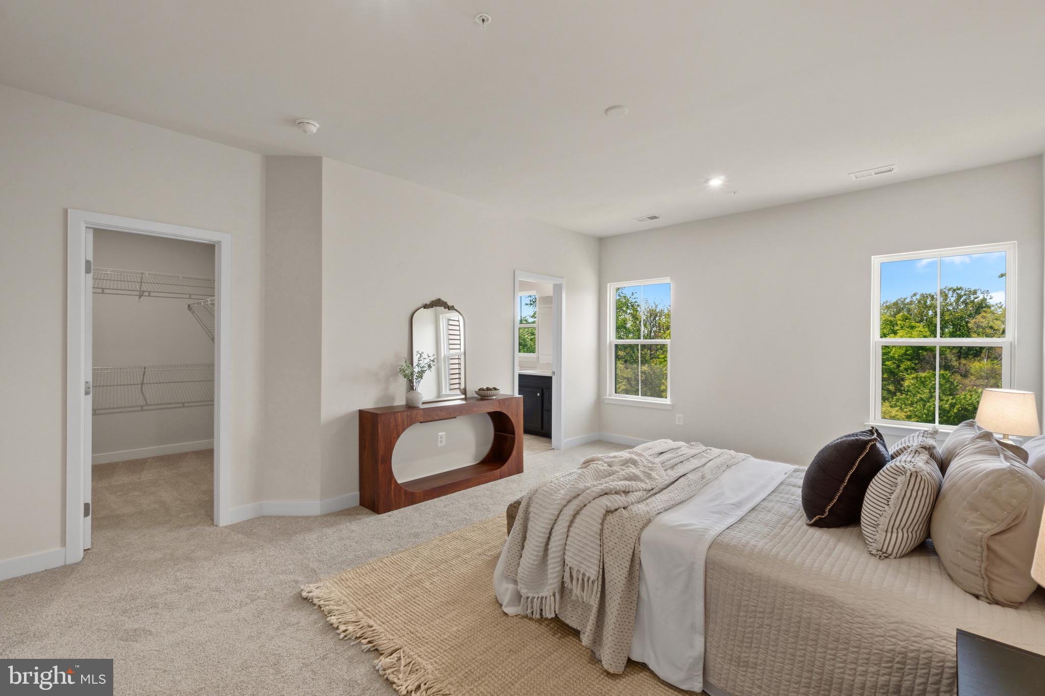 LONGVIEW RIDGE - Residential