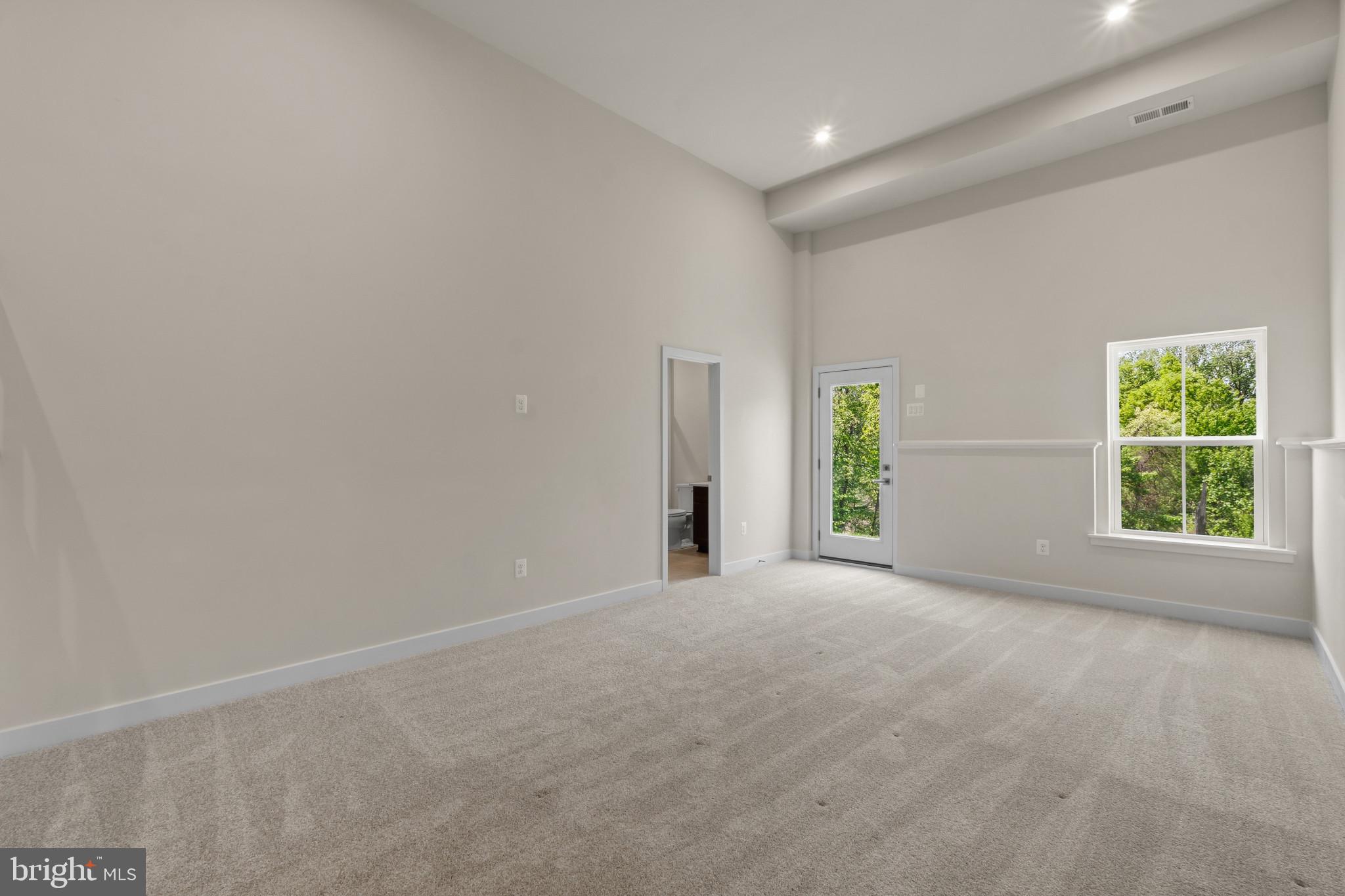 LONGVIEW RIDGE - Residential