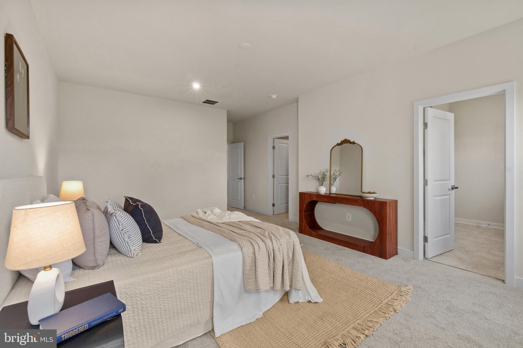 LONGVIEW RIDGE - Residential