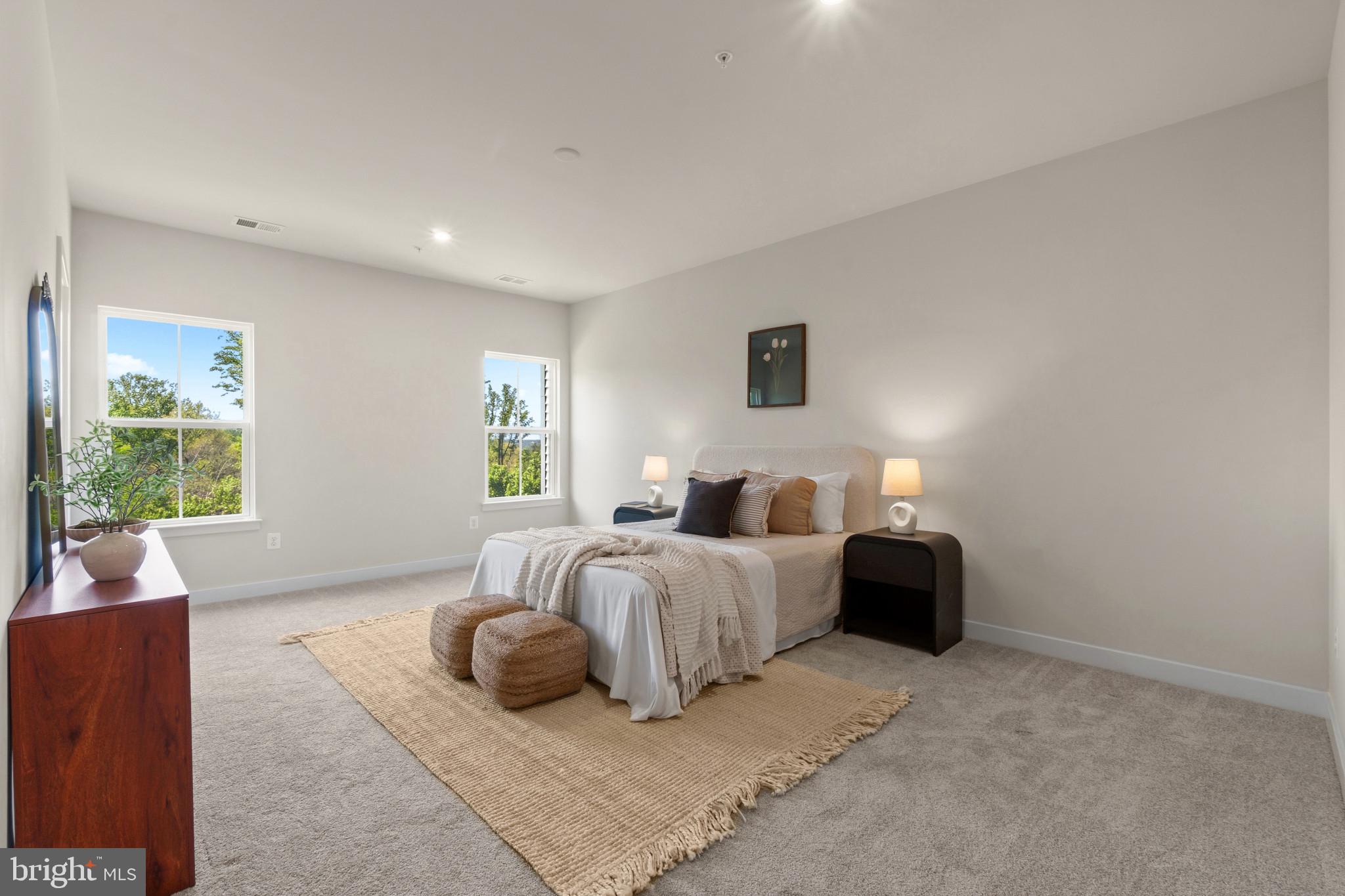 LONGVIEW RIDGE - Residential