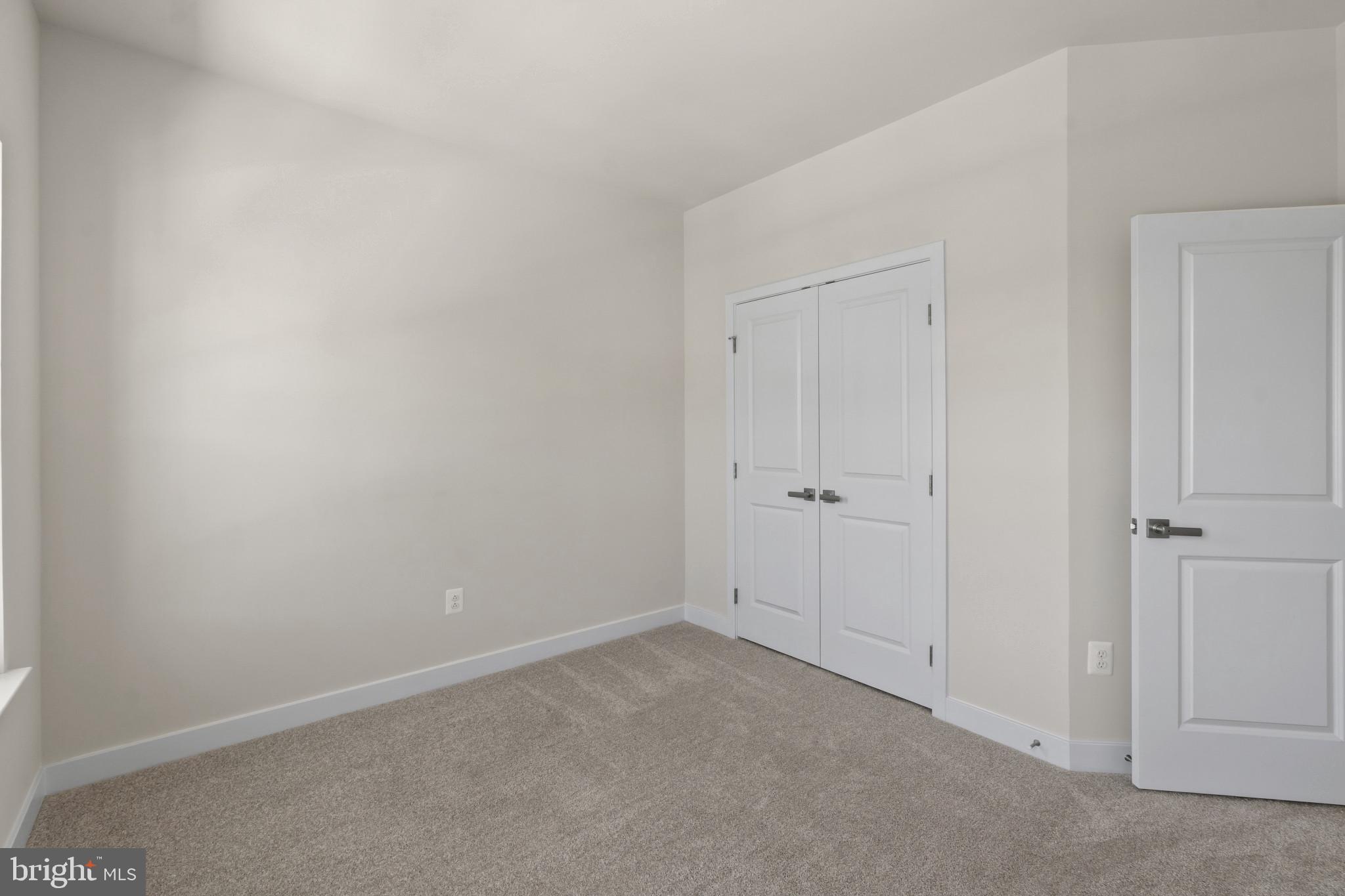 LONGVIEW RIDGE - Residential
